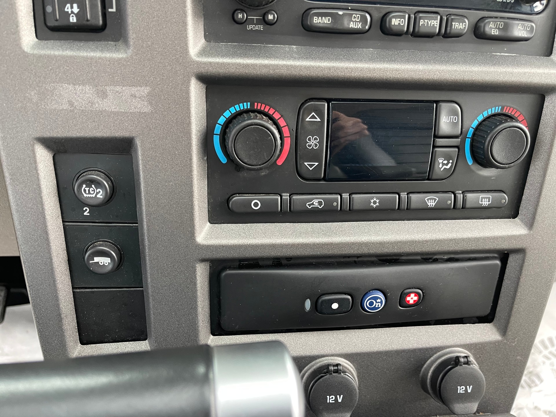 HUMMER H2 6.0-image-7