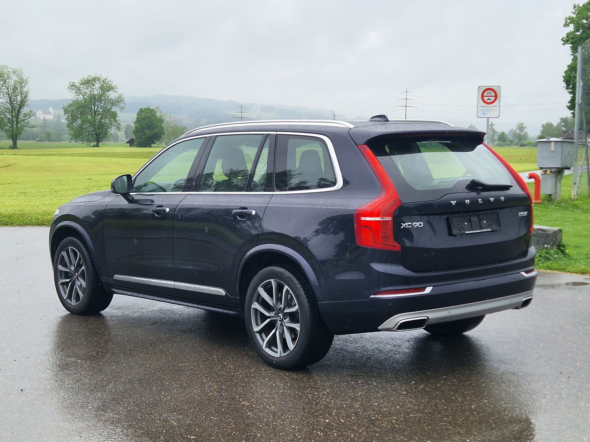 VOLVO XC90 D5 AWD Inscription Geartronic-image-2