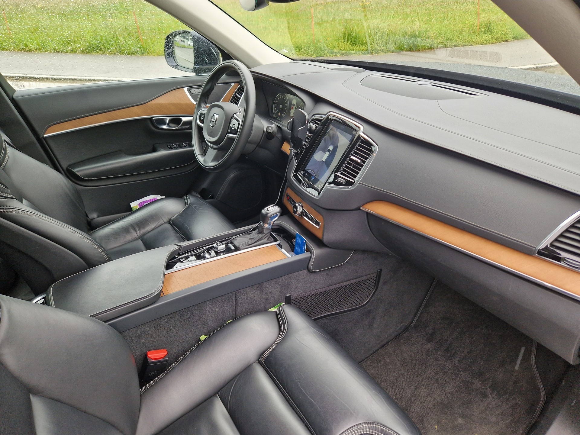 VOLVO XC90 D5 AWD Inscription Geartronic-image-8