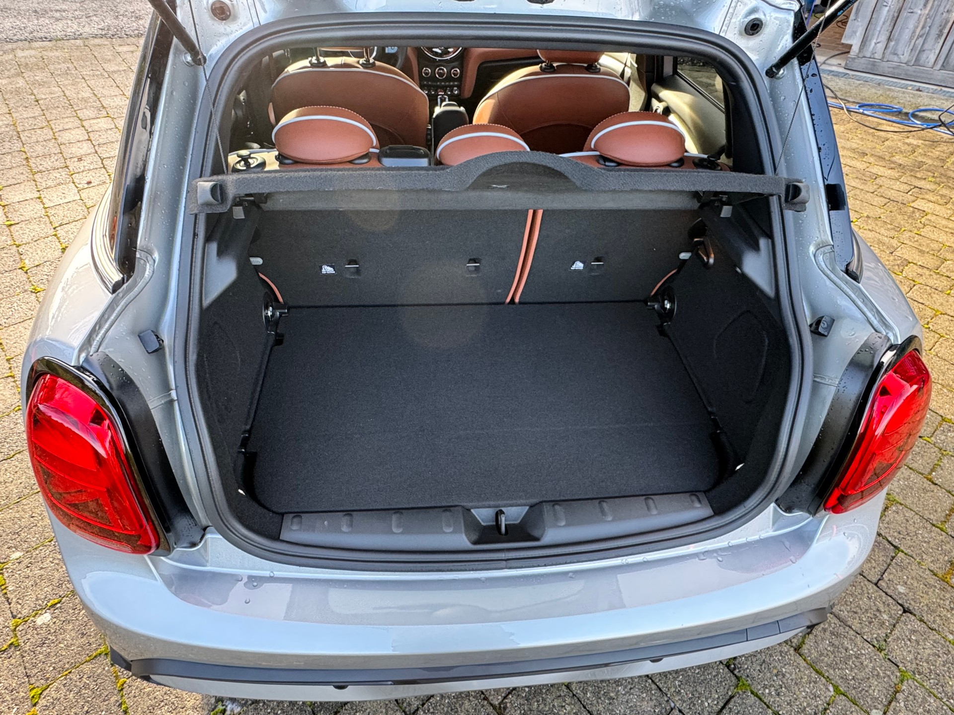 MINI Cooper S Travalgar (5 door)-image-8