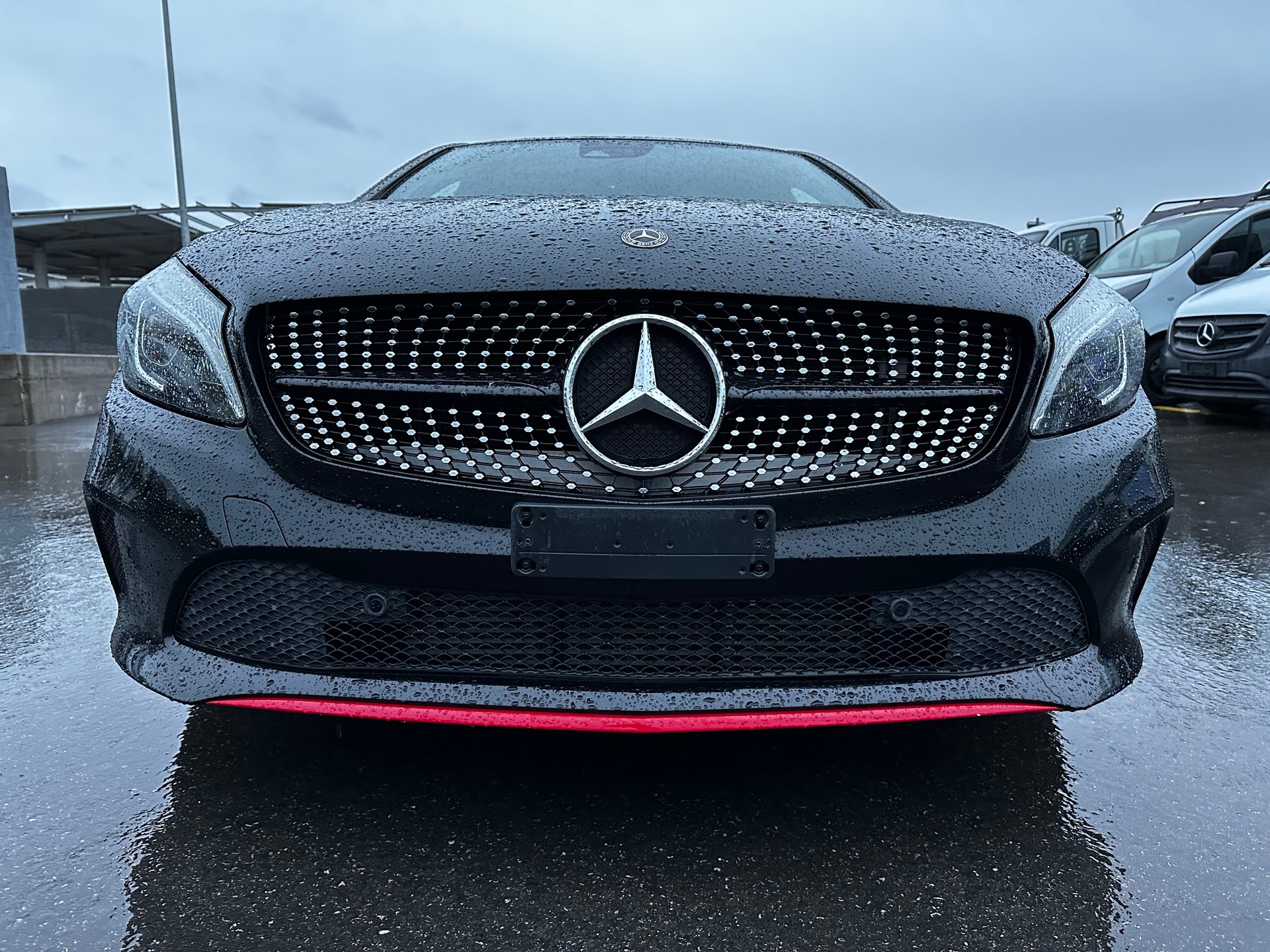MERCEDES-BENZ A 200 AMG Line 7G-DCT-image-0