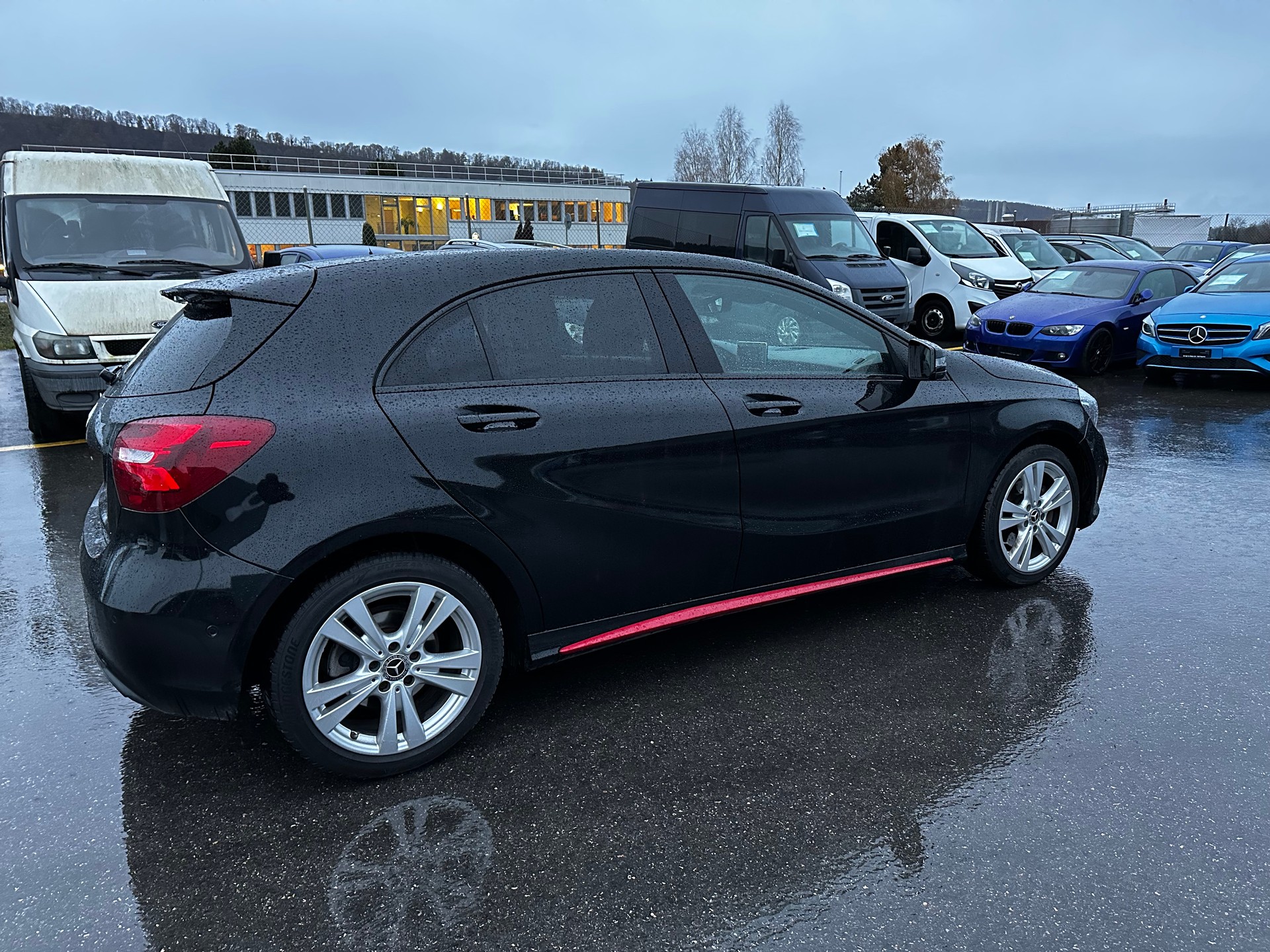 MERCEDES-BENZ A 200 AMG Line 7G-DCT-image-11