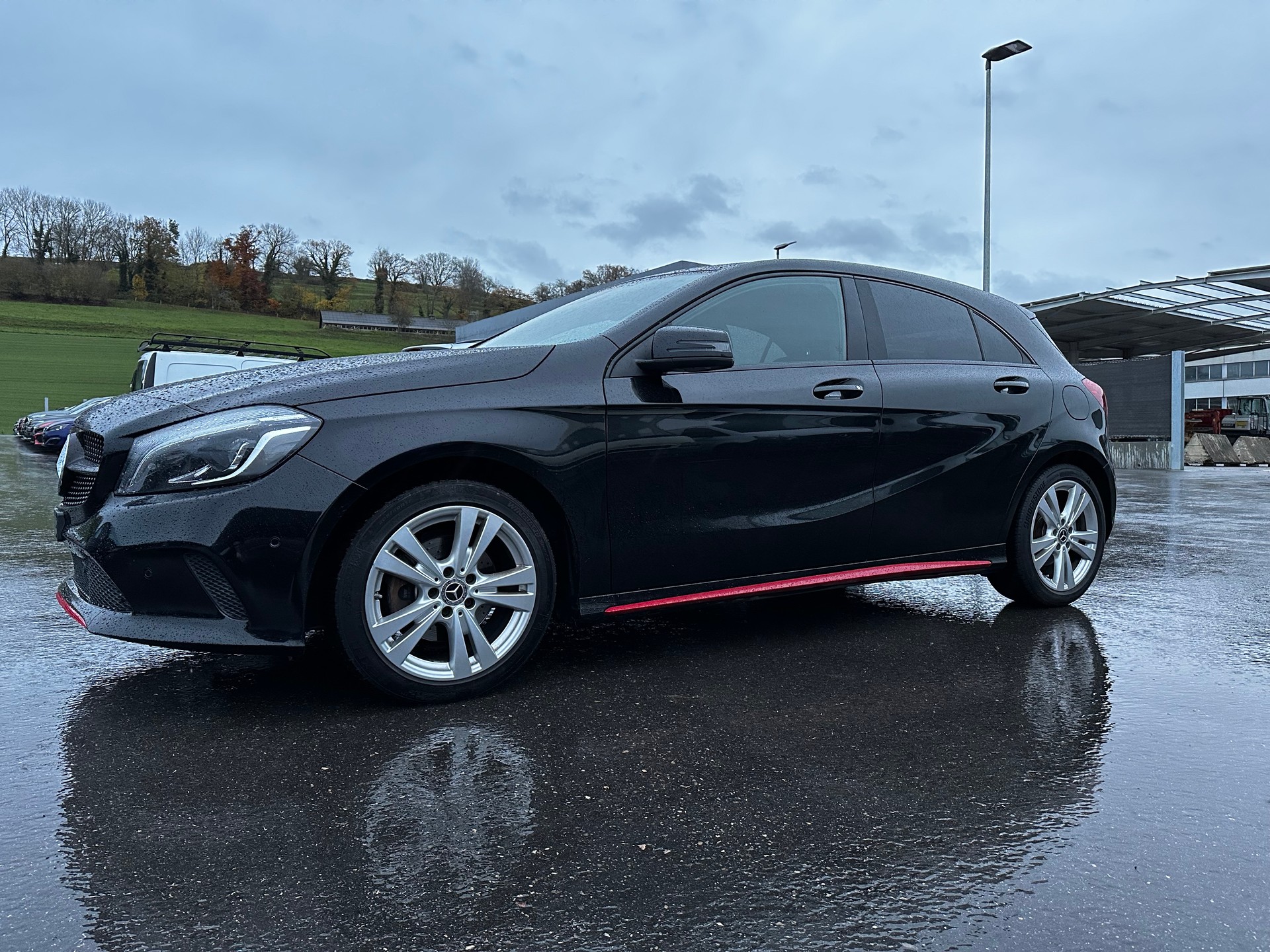 MERCEDES-BENZ A 200 AMG Line 7G-DCT-image-6