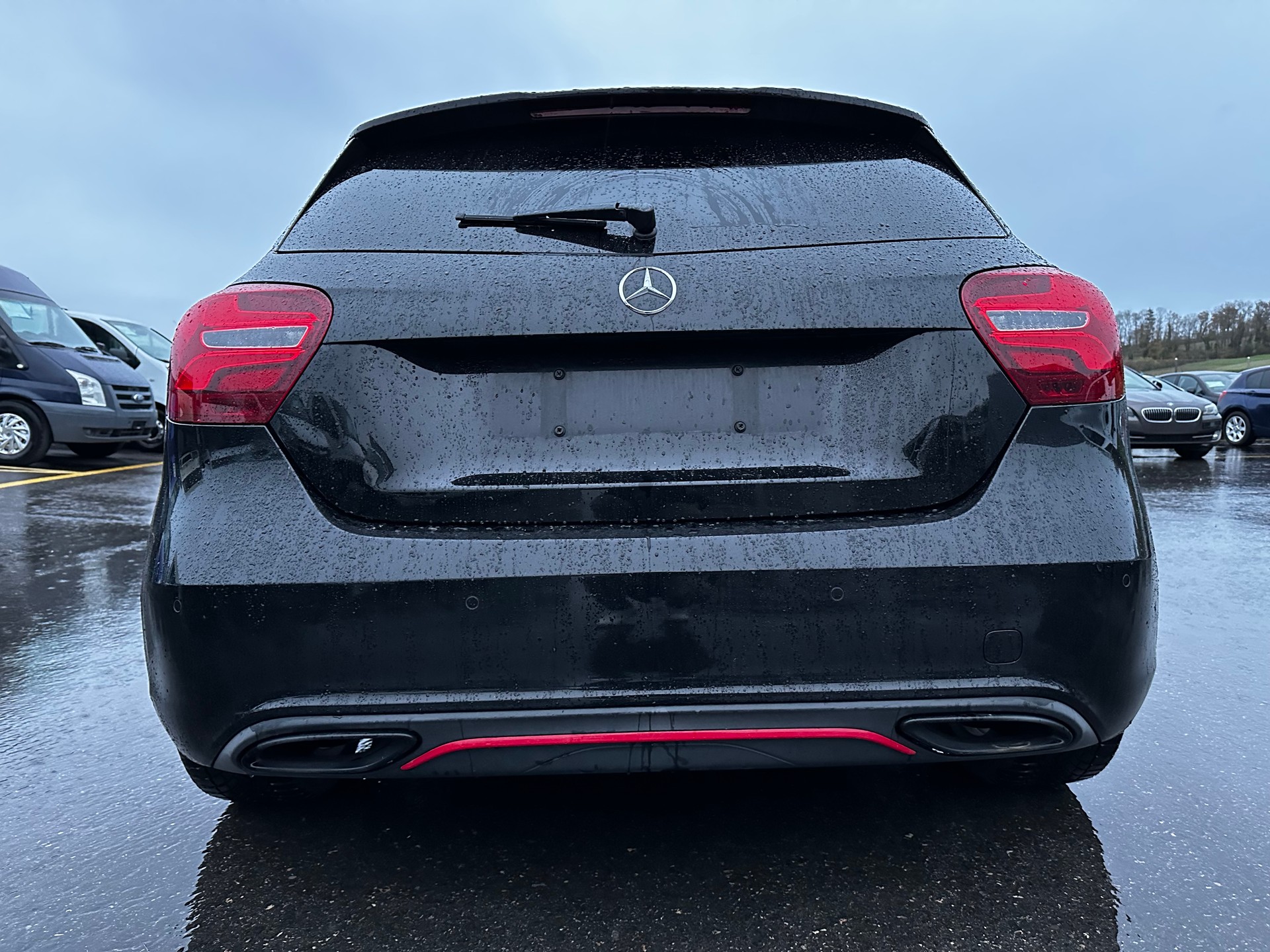 MERCEDES-BENZ A 200 AMG Line 7G-DCT-image-12