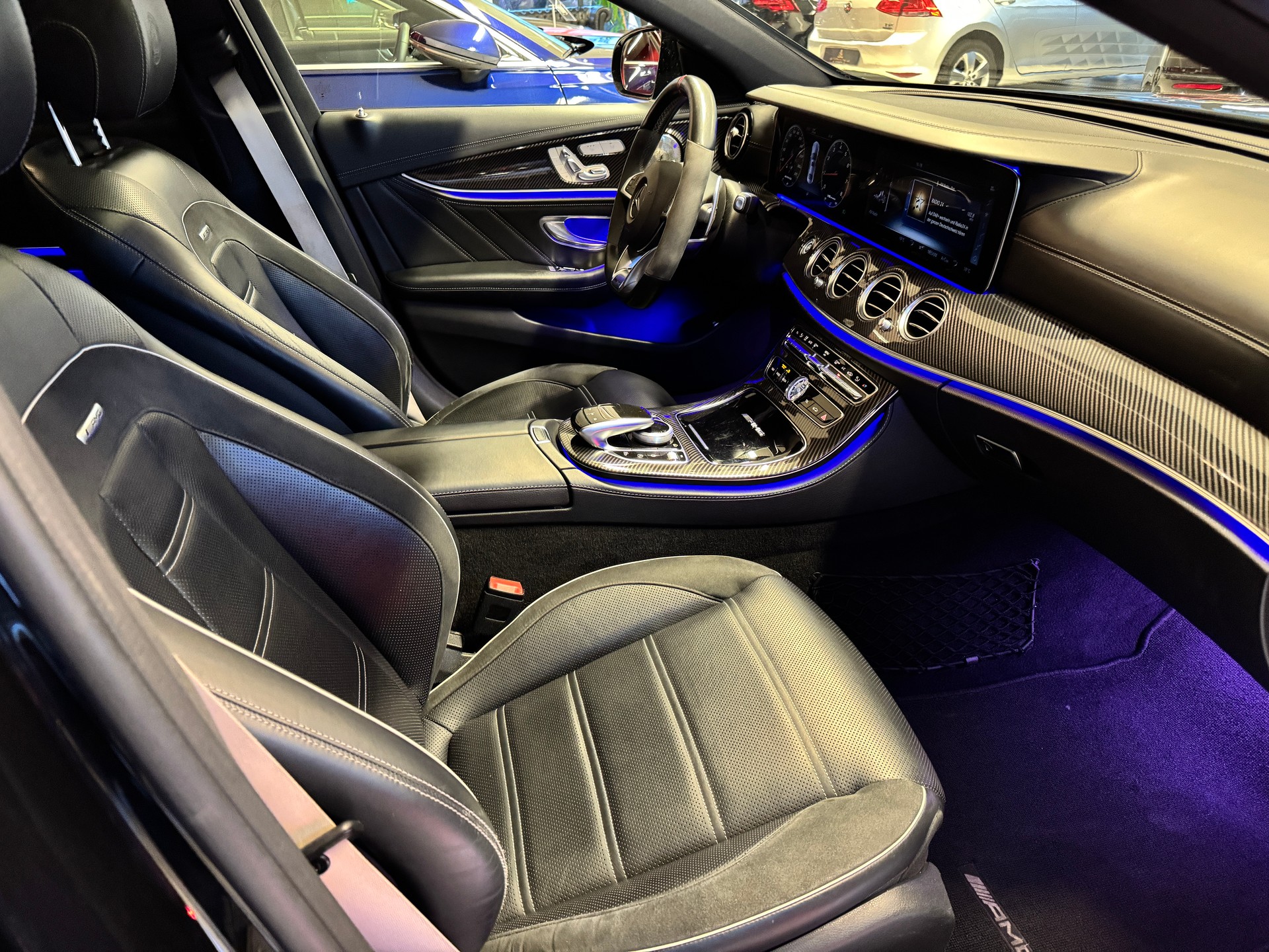 MERCEDES-BENZ E 63 AMG S 4Matic Speedshift MCT-image-10