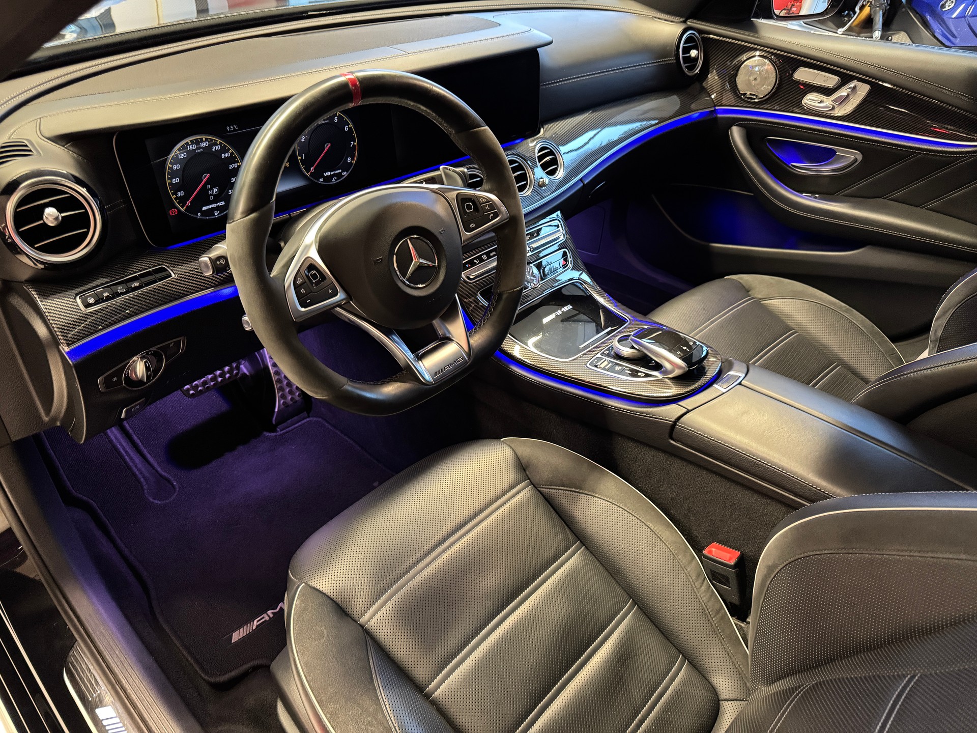 MERCEDES-BENZ E 63 AMG S 4Matic Speedshift MCT-image-5
