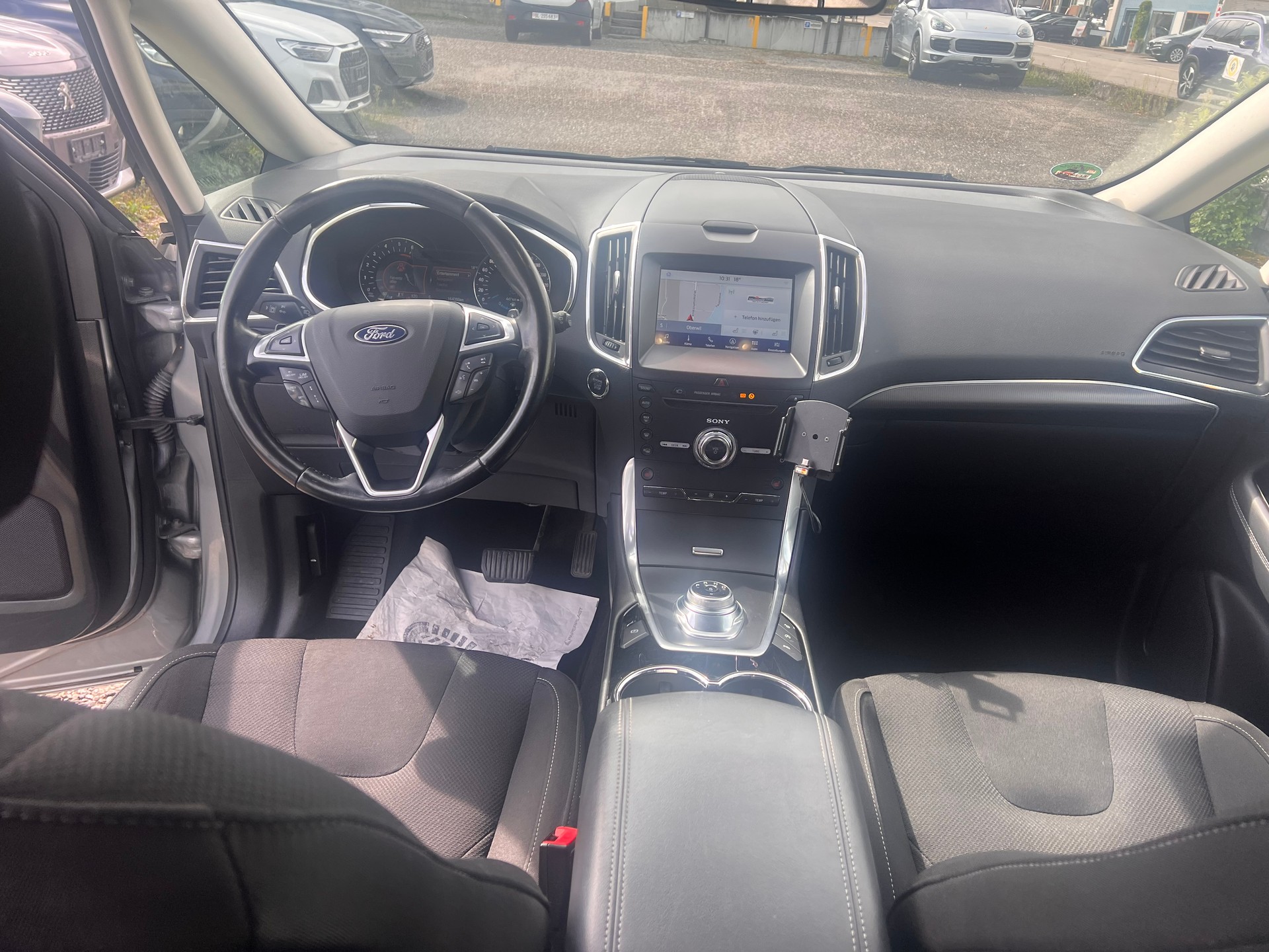FORD S-Max 2.0 TDCi Titanium Automatic-image-9
