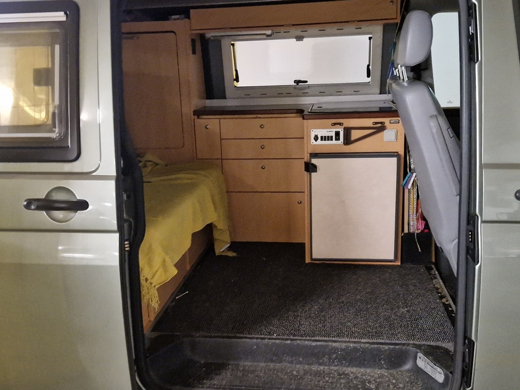VW T5 Transporter 2.5 TDI Reino Campingausbau-image-1