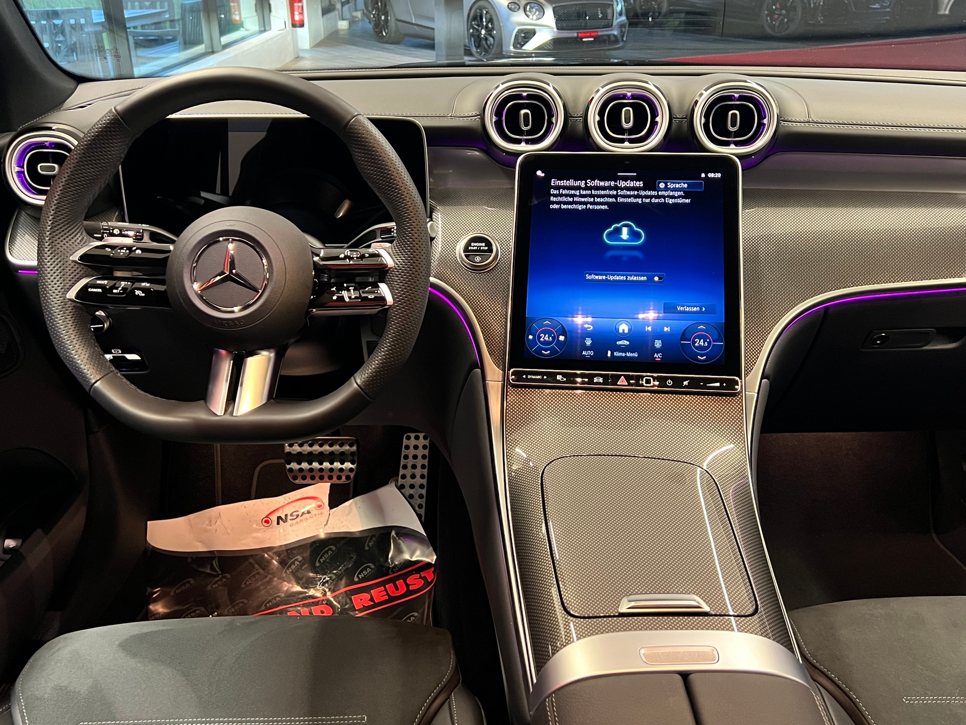 MERCEDES-BENZ GLC 300 d 4Matic 9G-Tronic-image-15