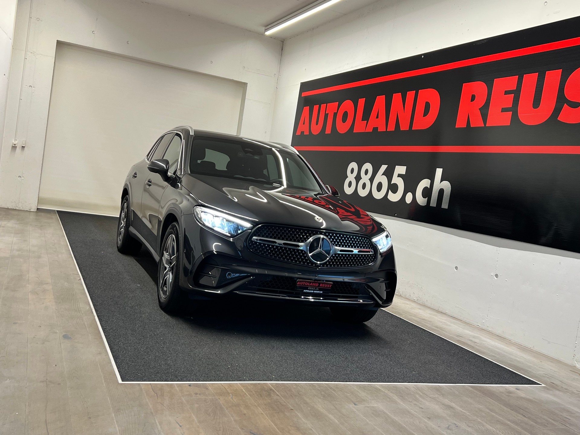 MERCEDES-BENZ GLC 300 d 4Matic 9G-Tronic-image-0