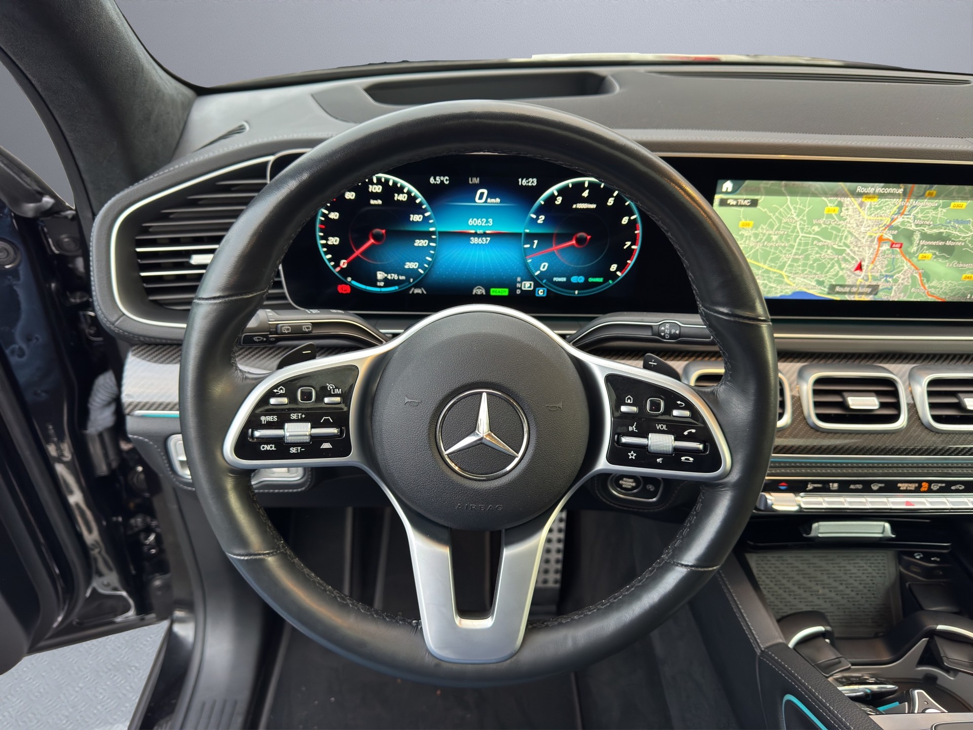 MERCEDES-BENZ GLE 580 4Matic AMG Line 9G-Tronic-image-11