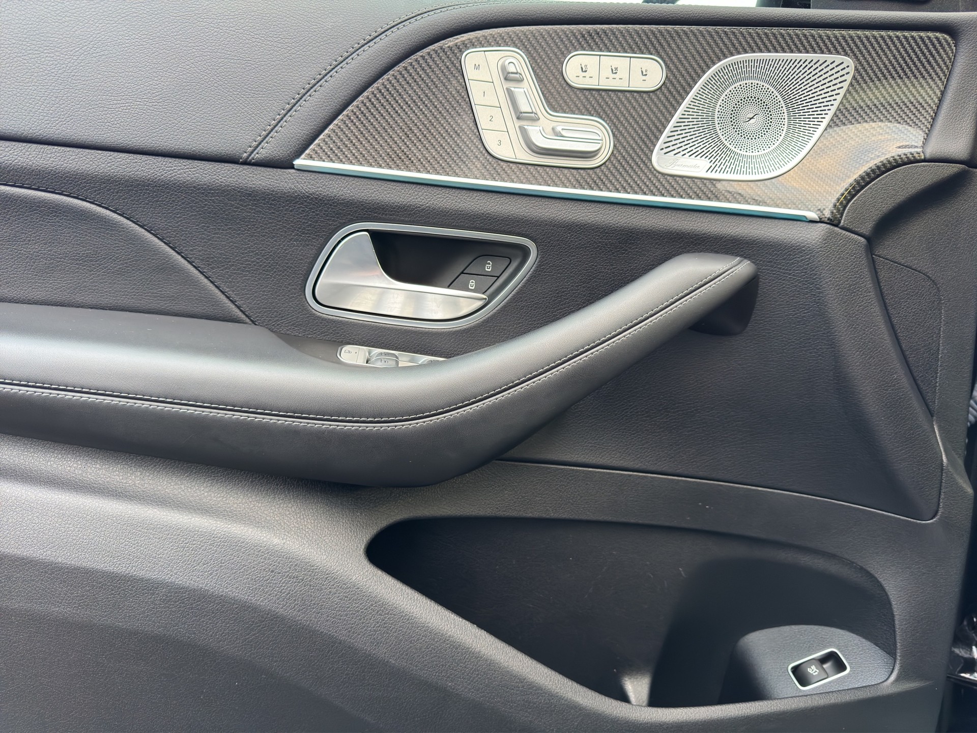 MERCEDES-BENZ GLE 580 4Matic AMG Line 9G-Tronic-image-9