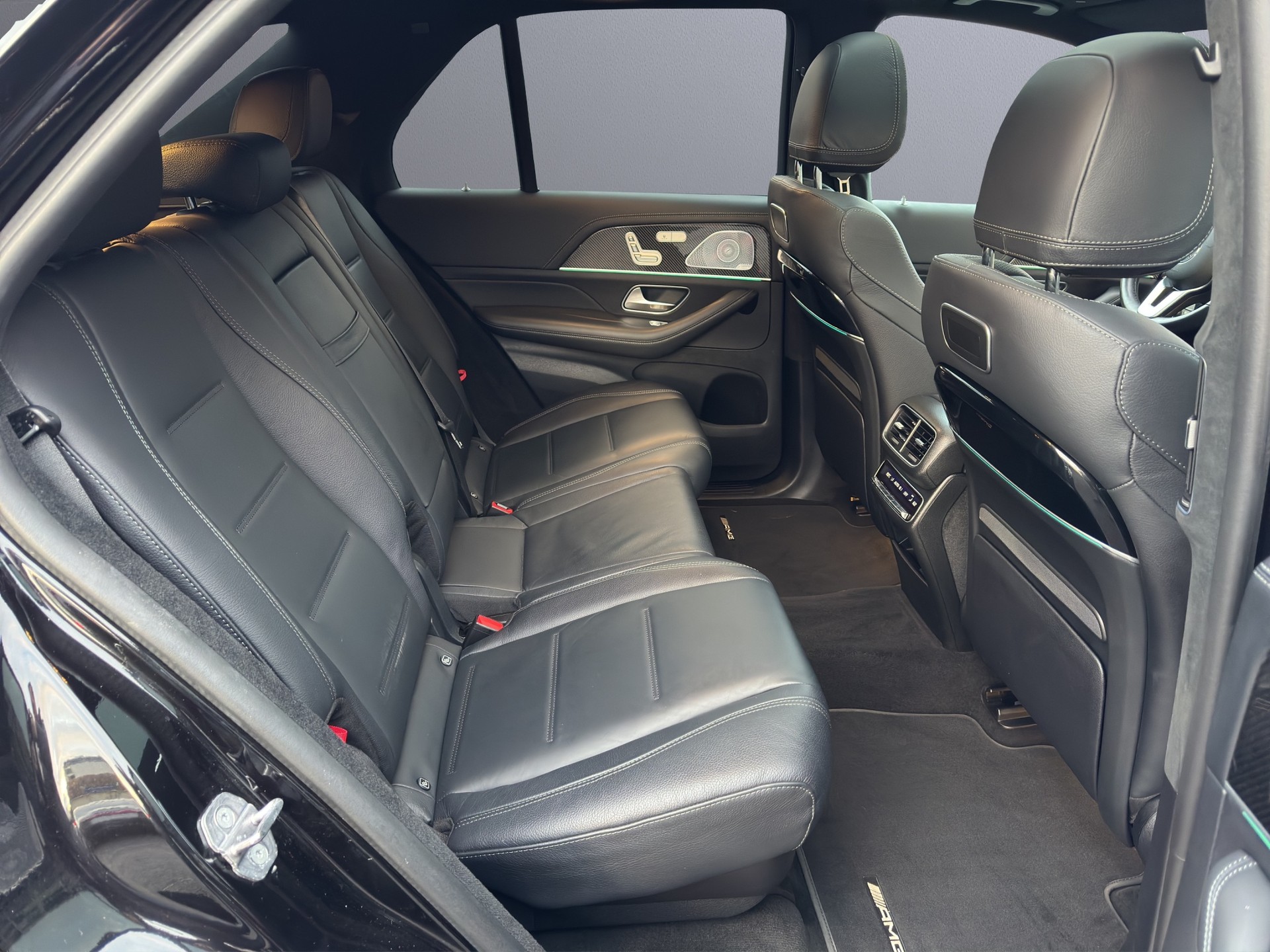 MERCEDES-BENZ GLE 580 4Matic AMG Line 9G-Tronic-image-16