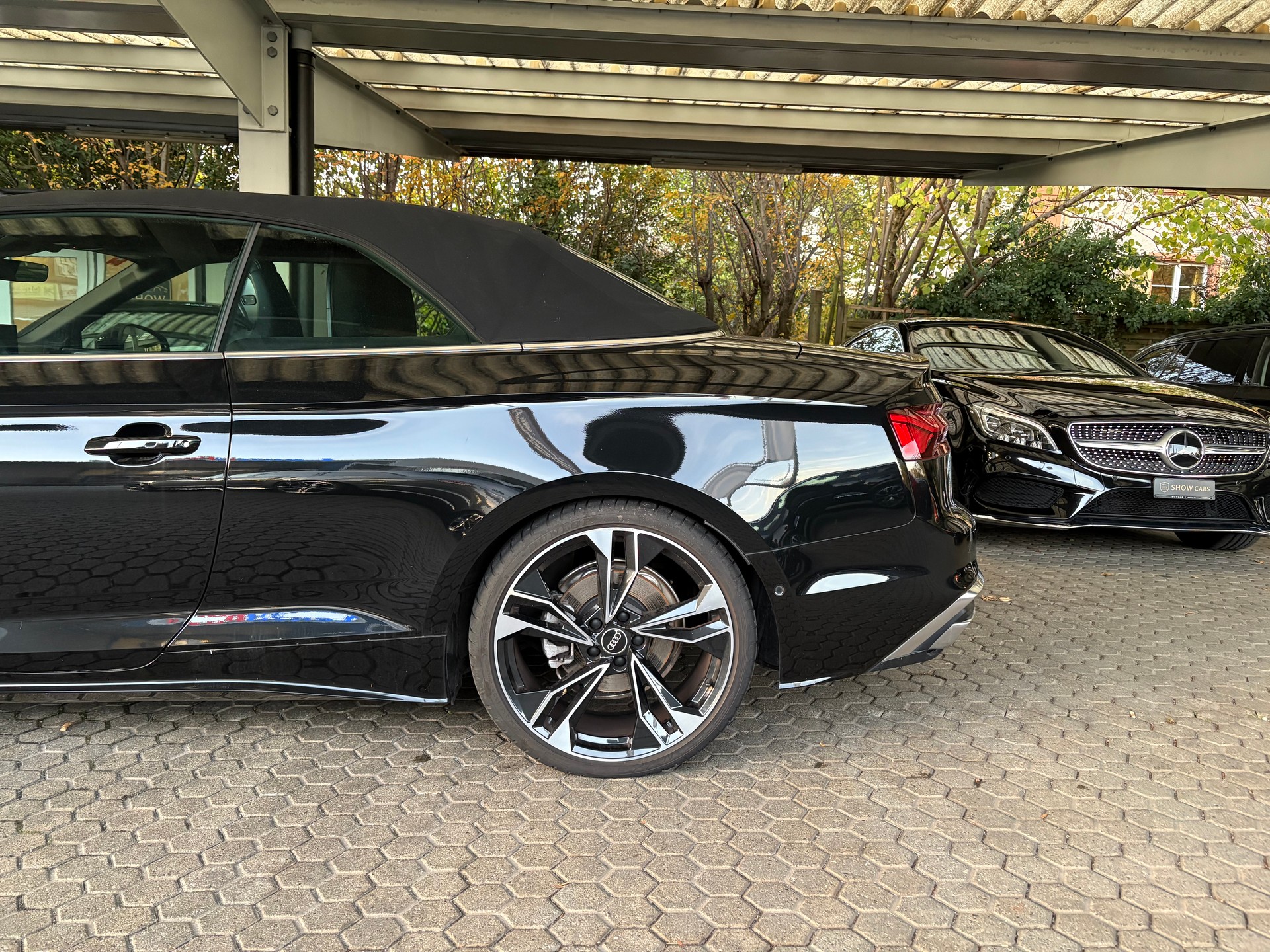 AUDI A5 Cabriolet 40 TFSI S-Line Attraction S-tronic quattro-image-2
