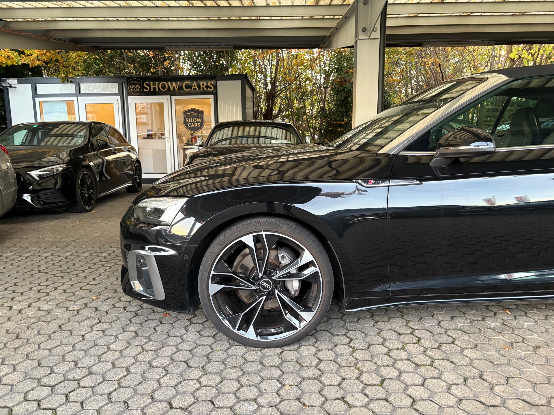 AUDI A5 Cabriolet 40 TFSI S-Line Attraction S-tronic quattro-image-1