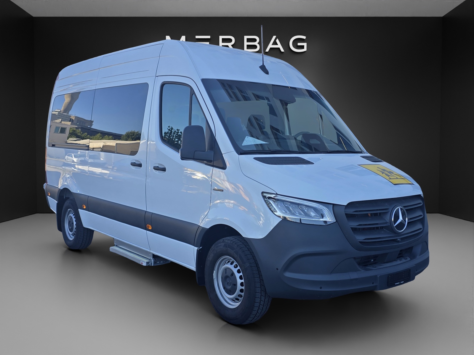 MERCEDES-BENZ eSprinter 420 PRO KA 3665mm S WORKER SCHULBUS