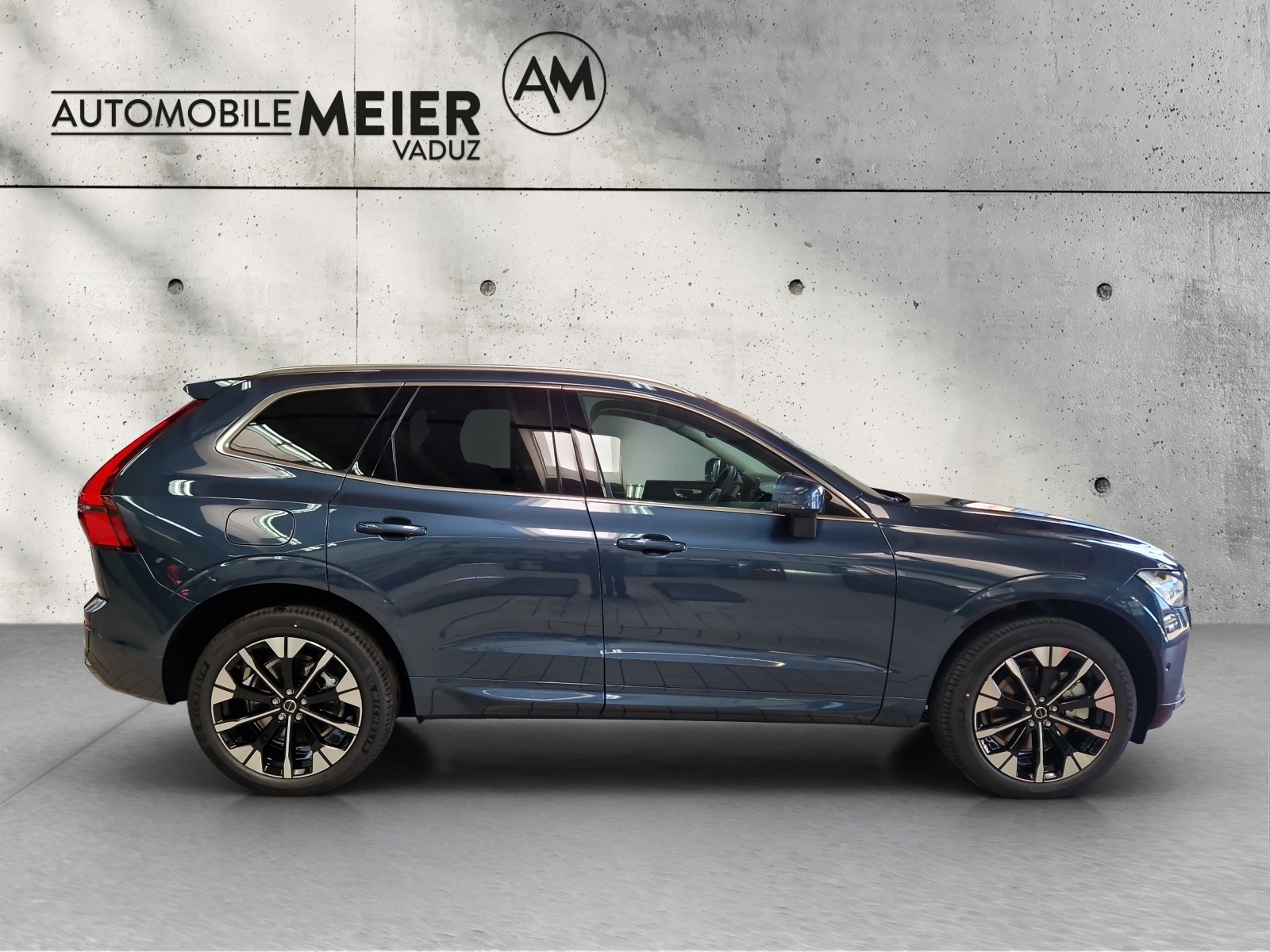 VOLVO XC60 2.0 T6 TE Ultra Bright eAWD-image-16