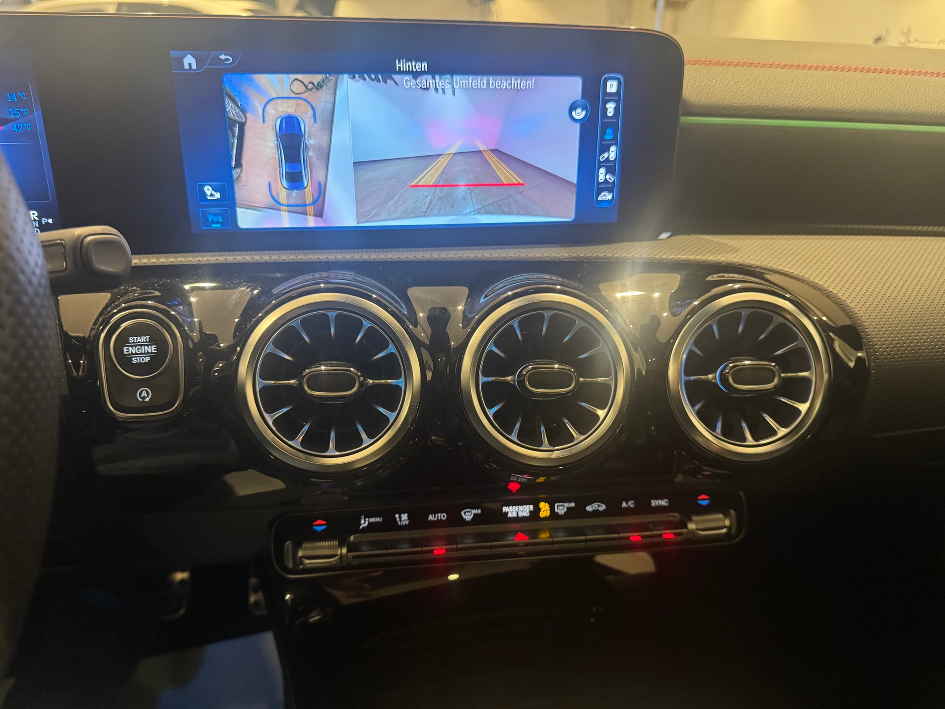 MERCEDES-BENZ CLA 35 AMG 4matic-image-12