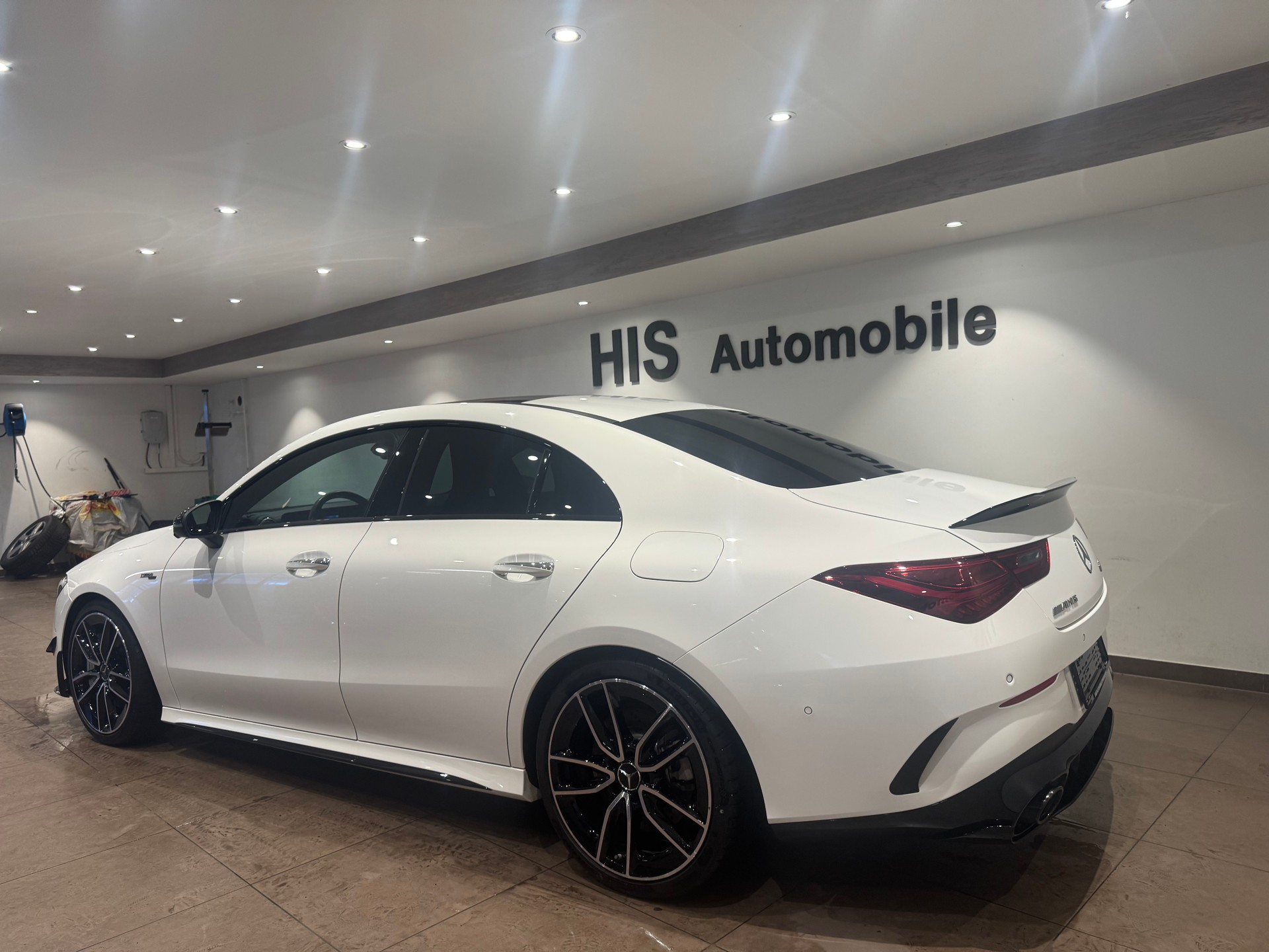 MERCEDES-BENZ CLA 35 AMG 4matic-image-4