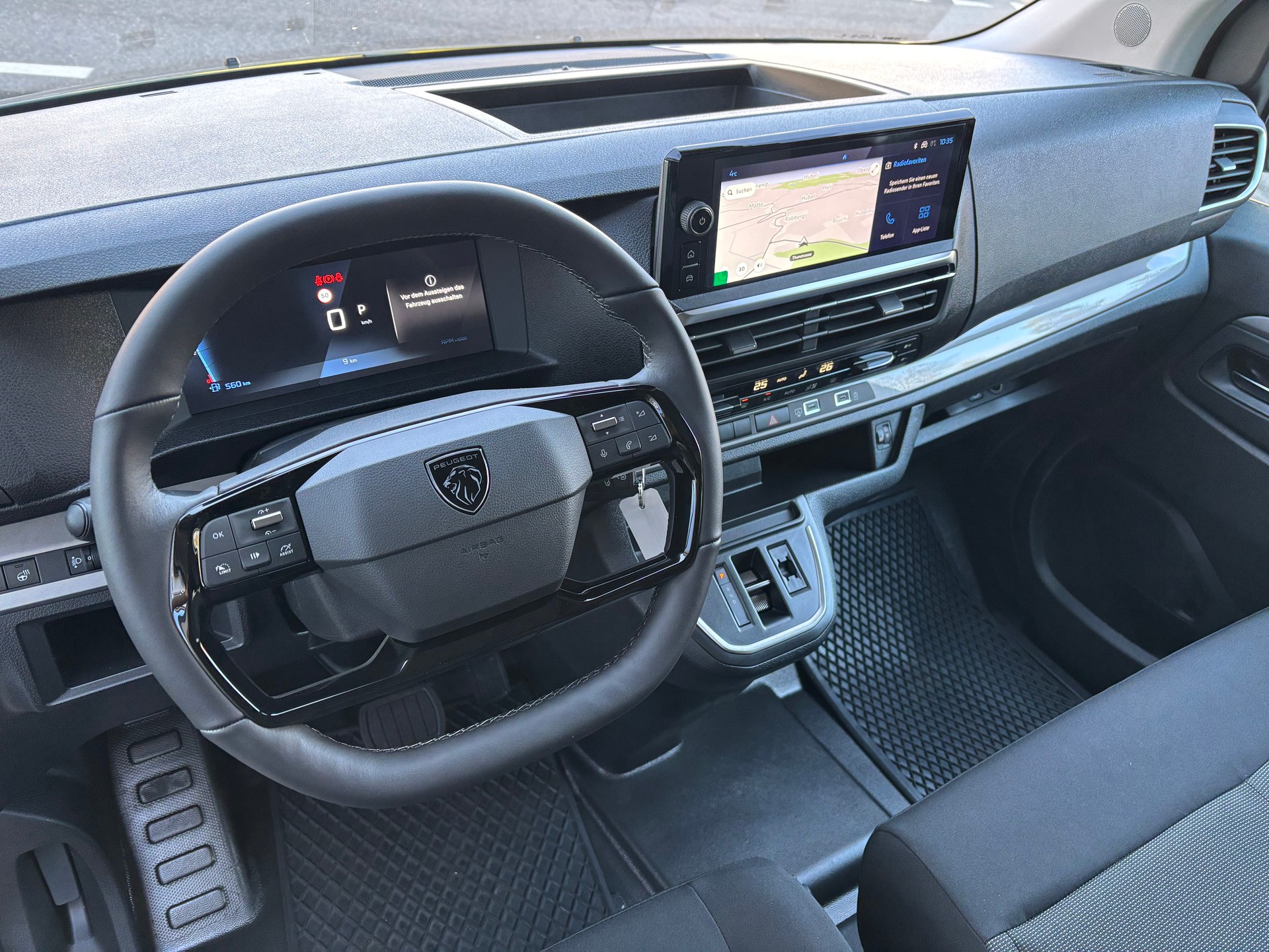 PEUGEOT Traveller Business Standard EAT8-image-11