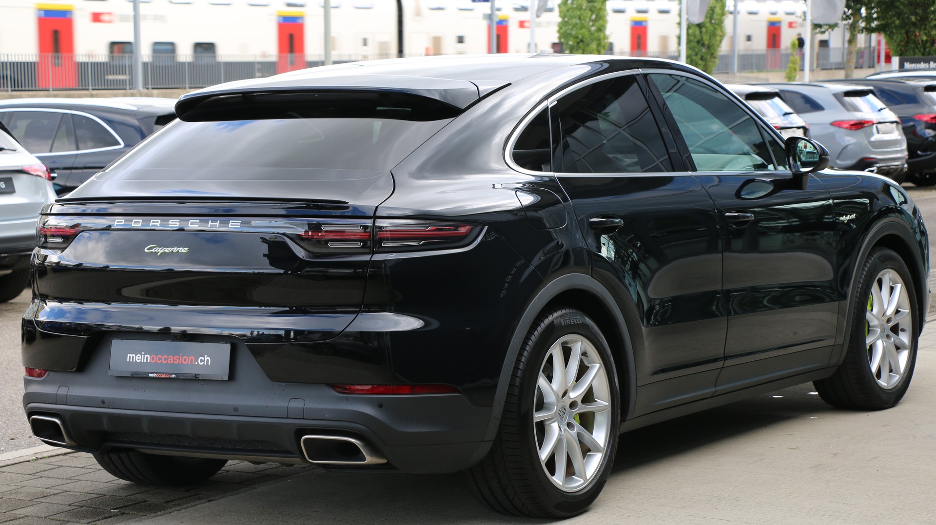 PORSCHE Cayenne Coupé E-Hybrid-image-5