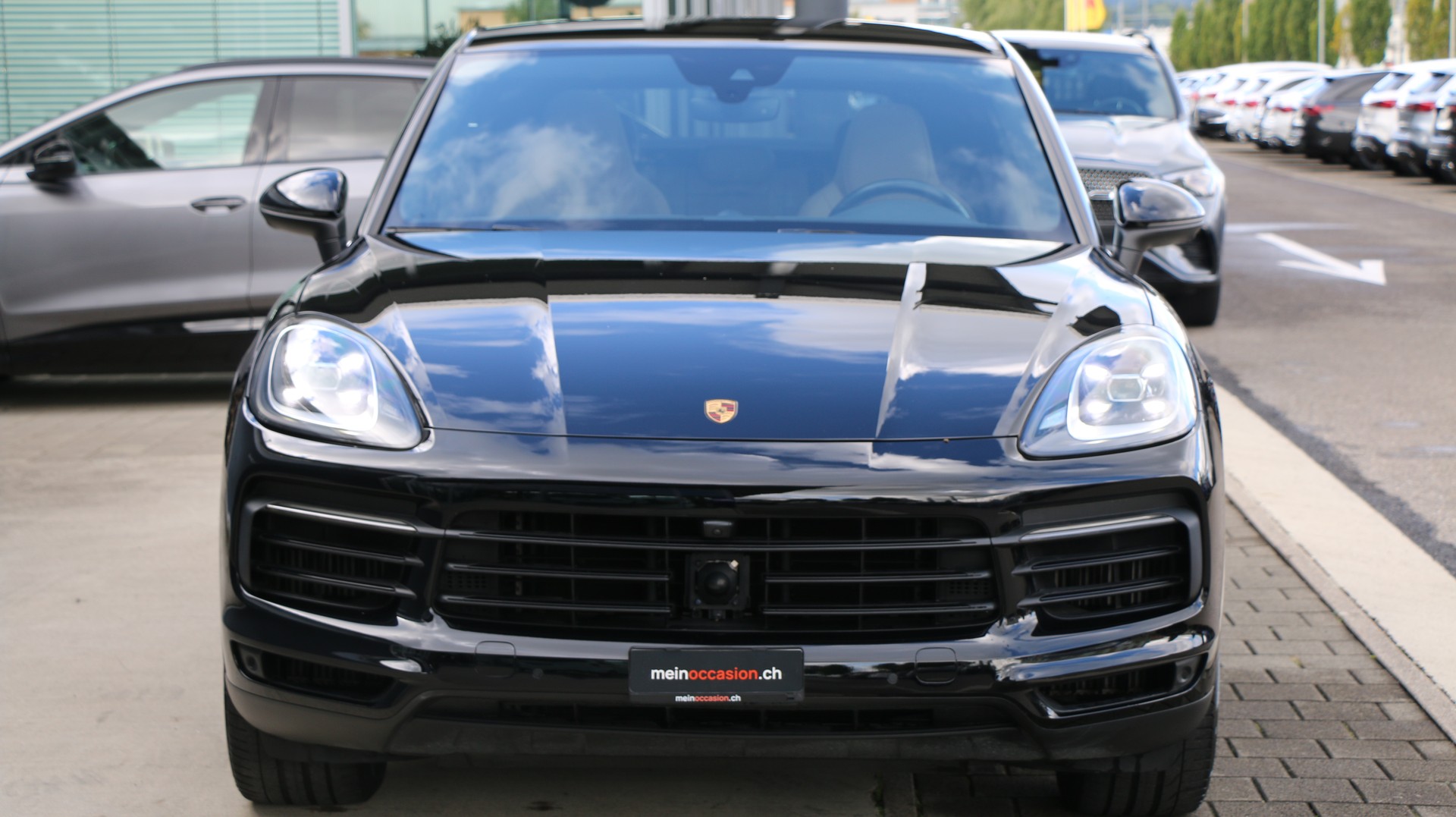 PORSCHE Cayenne Coupé E-Hybrid-image-7