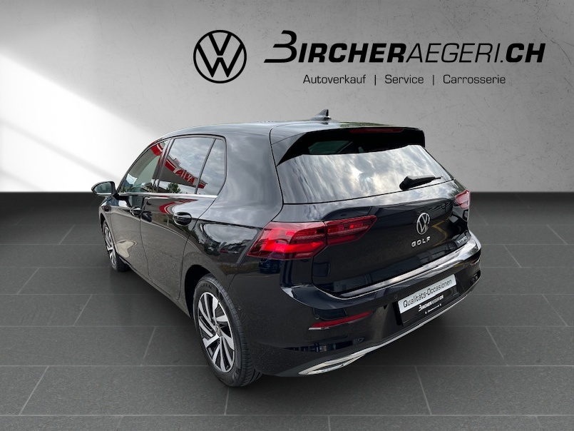 VW Golf 1.4 TSI PHEV Selection-image-2