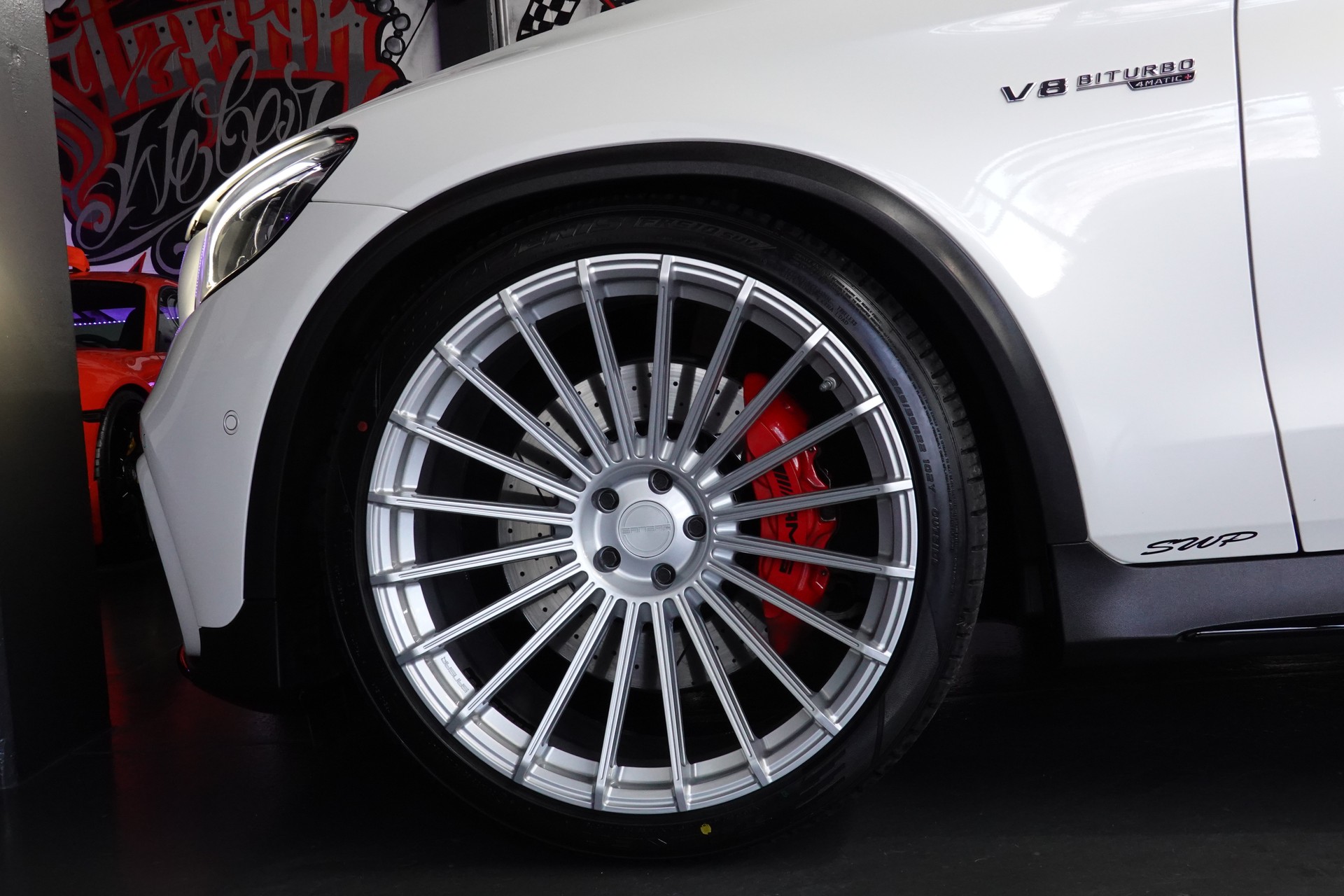 MERCEDES-BENZ GLC 63 S AMG 4MATIC+ 9G-TRONIC 22"ALUS. ON POINT-image-6