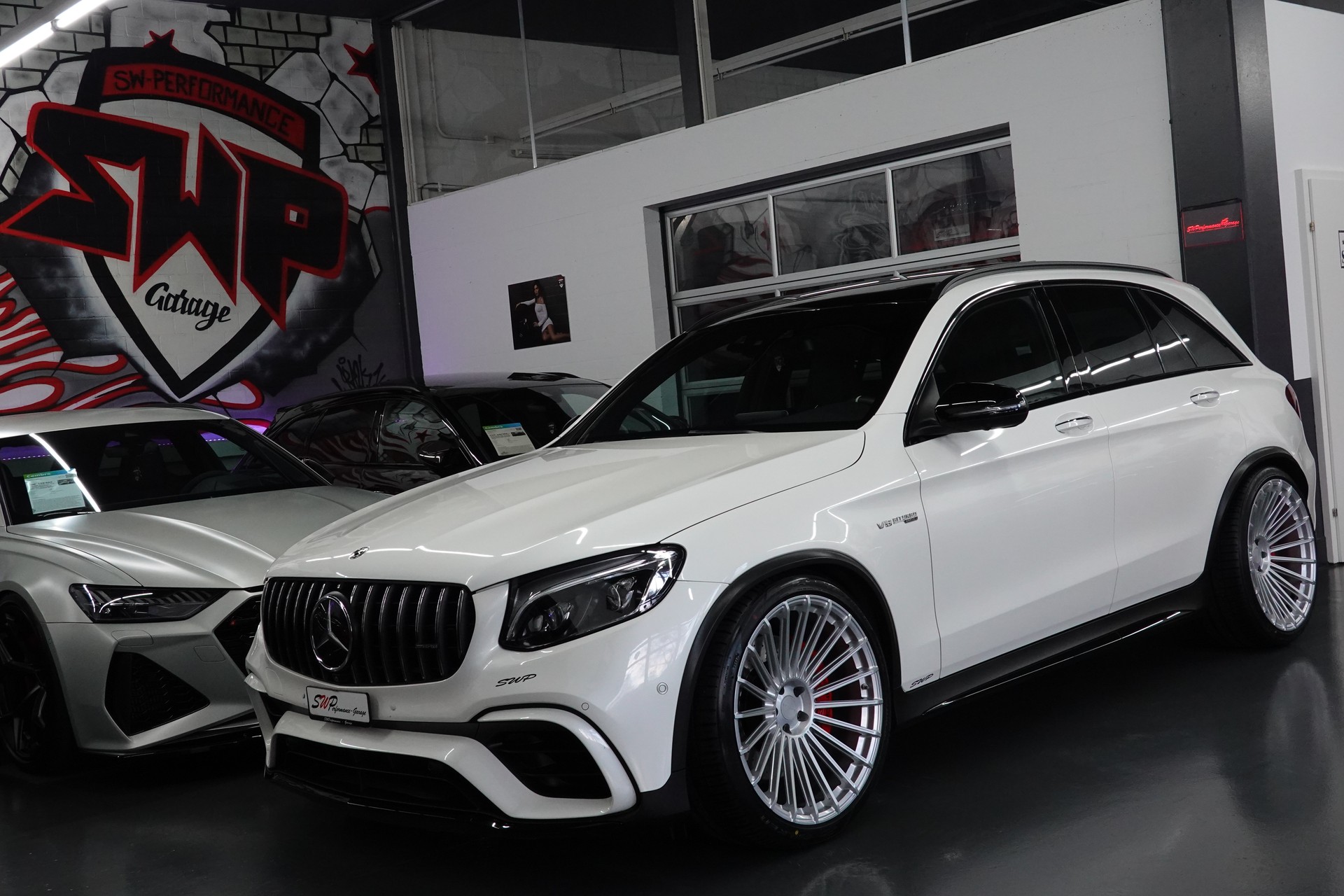 MERCEDES-BENZ GLC 63 S AMG 4MATIC+ 9G-TRONIC 22"ALUS. ON POINT-image-0