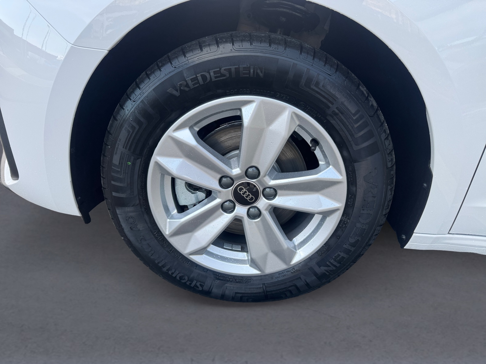 AUDI A1 Sportback 30 TFSI Attraction S-tronic-image-13