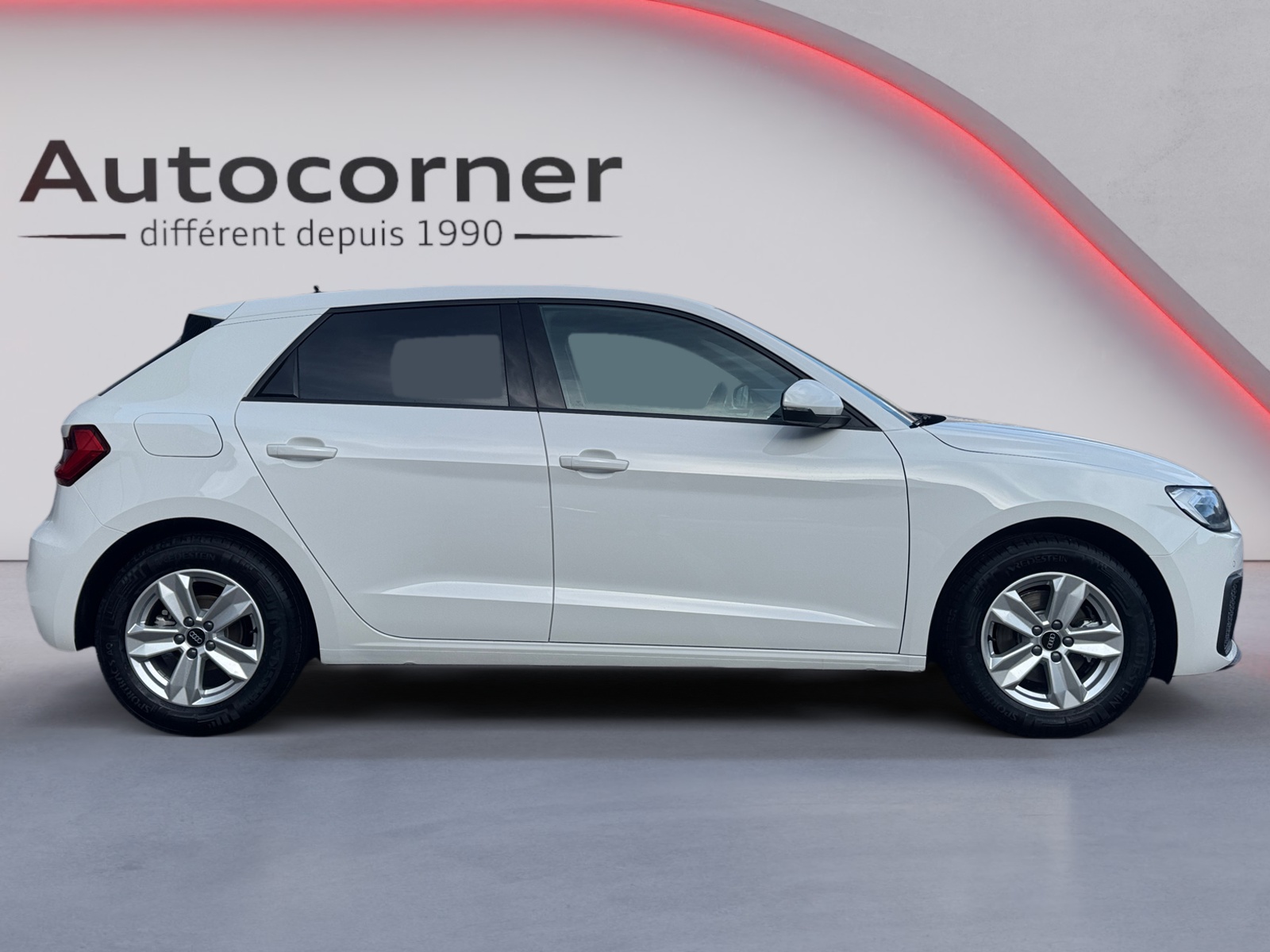 AUDI A1 Sportback 30 TFSI Attraction S-tronic-image-5