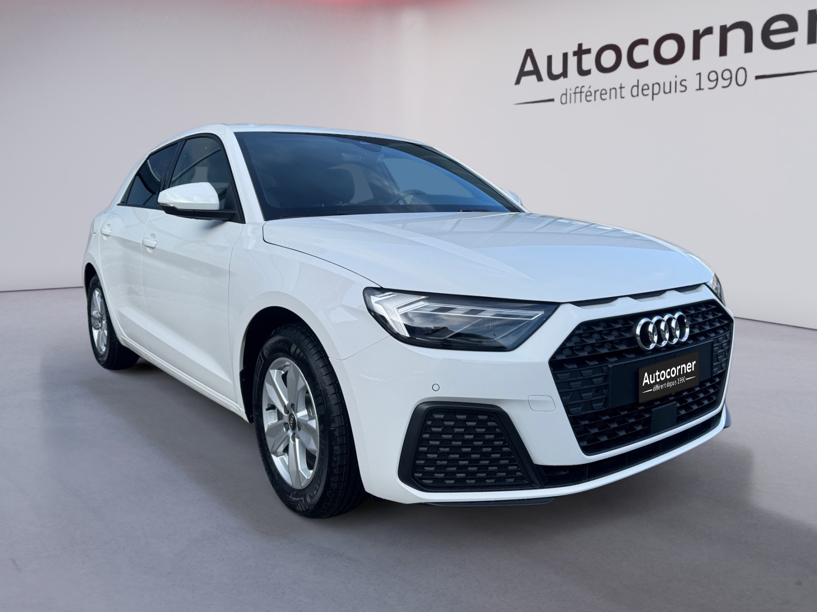 AUDI A1 Sportback 30 TFSI Attraction S-tronic-image-0