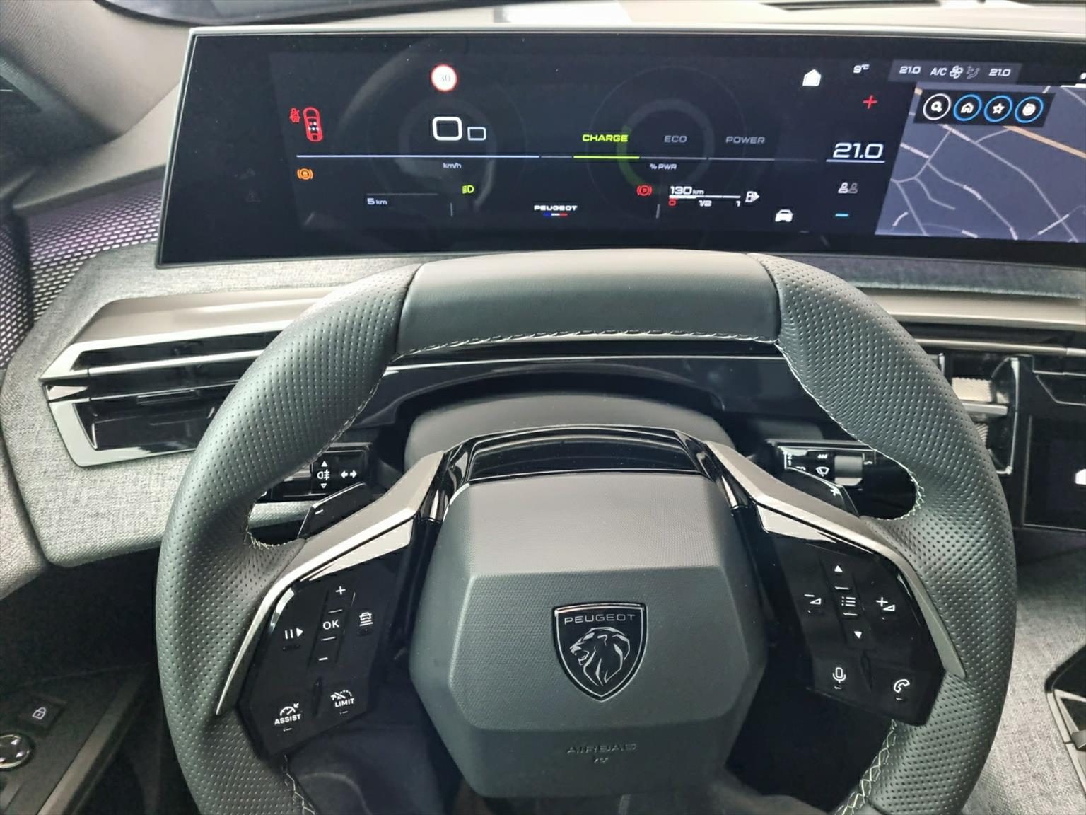 PEUGEOT 3008 145 Hybrid GT Automat-image-13