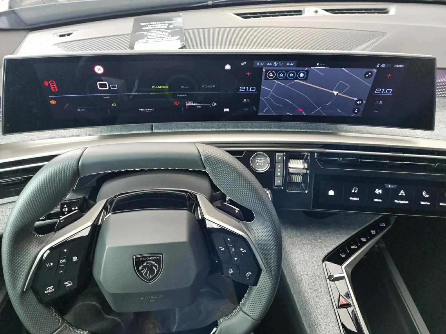 PEUGEOT 3008 145 Hybrid GT Automat-image-12
