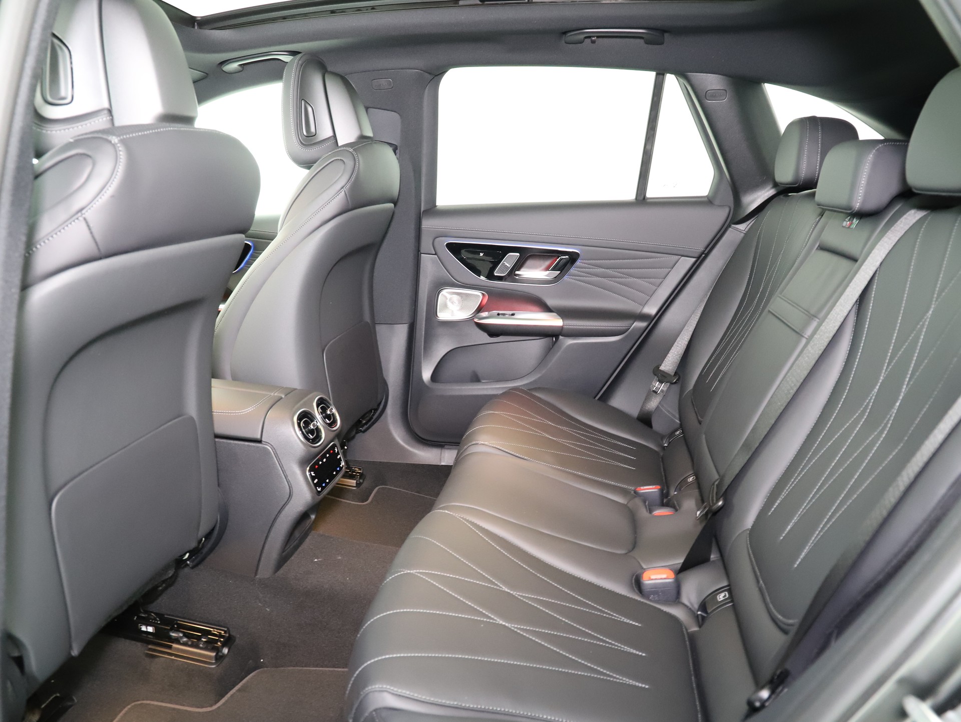 MERCEDES-BENZ GLC 450d 4M 9G-Tronic-image-10