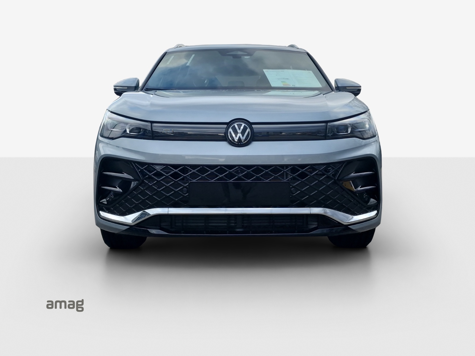 VW Tiguan 2.0 TSI DSG R-Line 4Motion-image-6