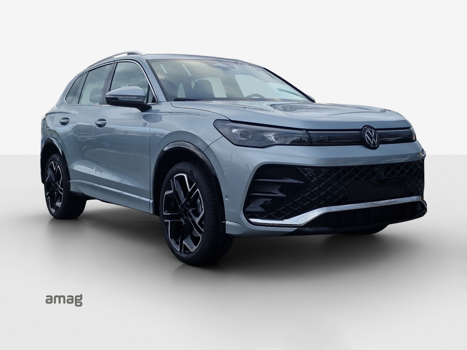 VW Tiguan 2.0 TSI DSG R-Line 4Motion-image-5
