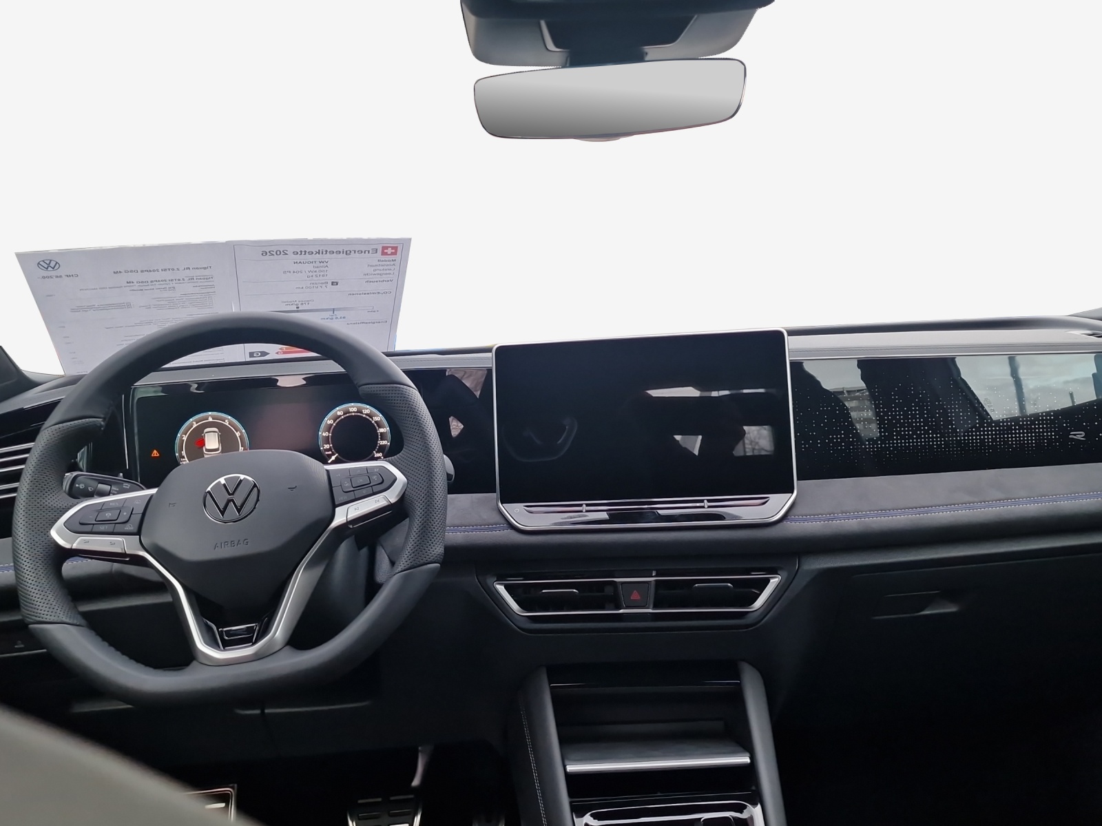 VW Tiguan 2.0 TSI DSG R-Line 4Motion-image-8