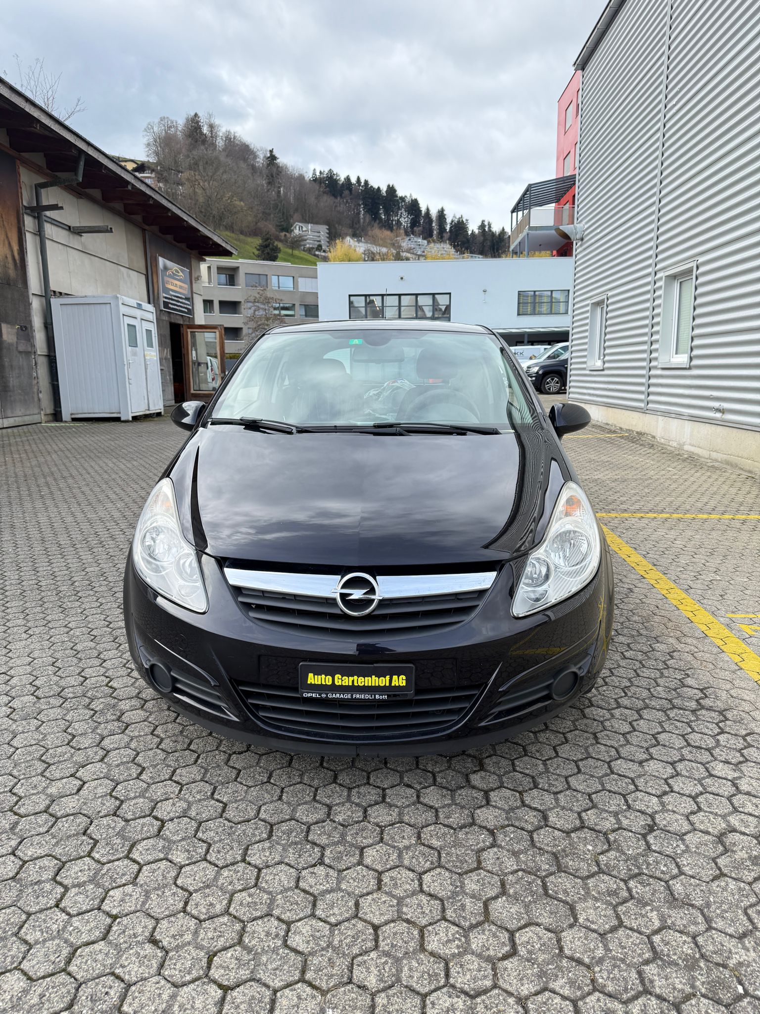 OPEL Corsa 1.4 TP Enjoy-image-2