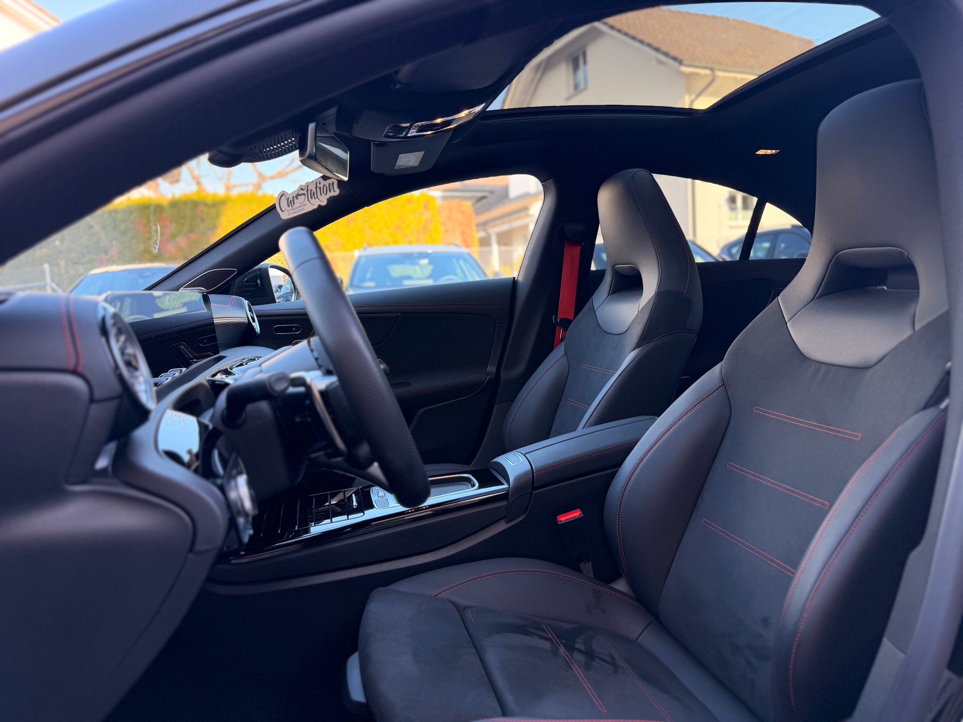 MERCEDES-BENZ CLA 35 AMG 4Matic 8G-DCT-image-9