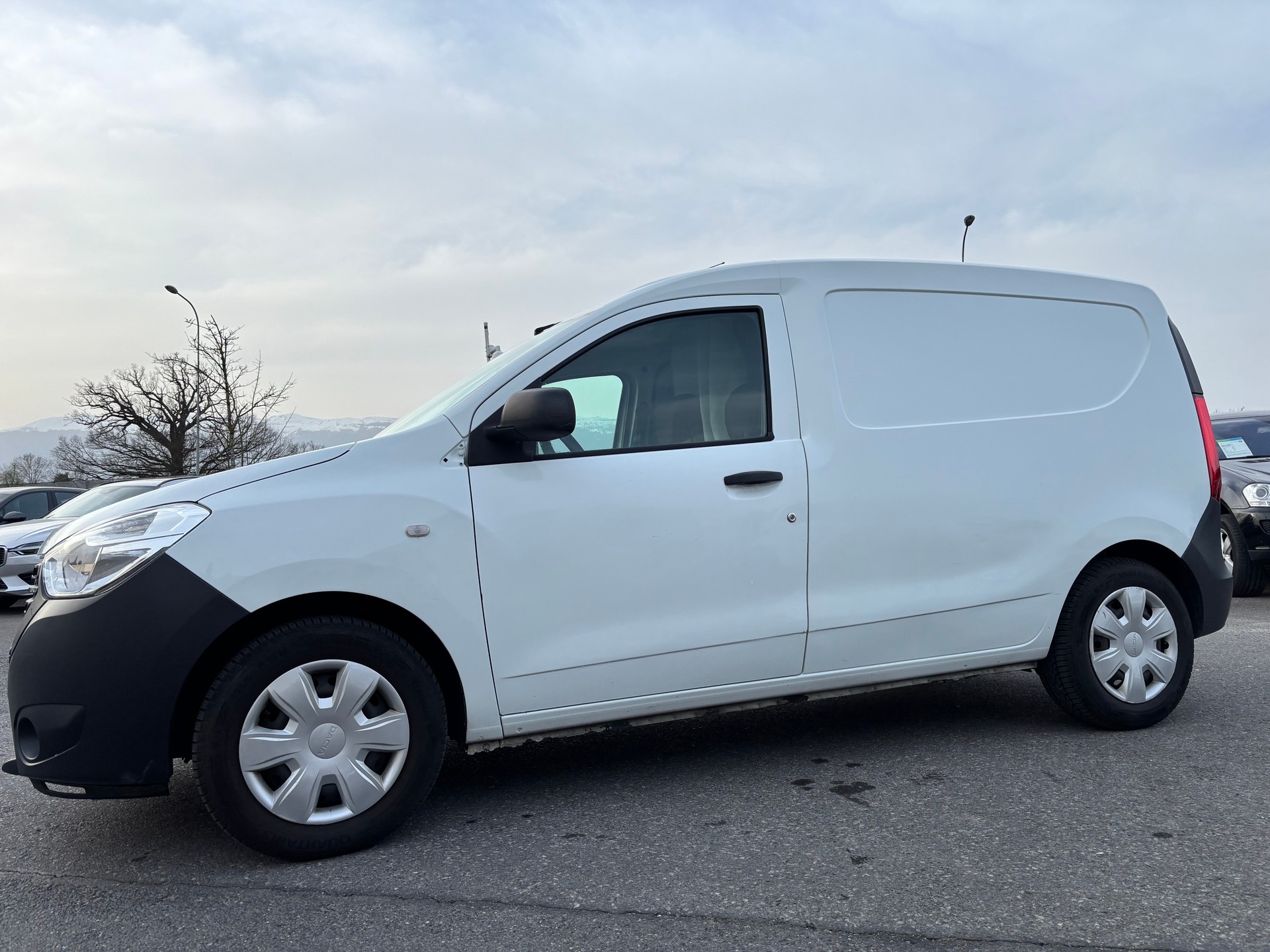 DACIA Dokker Van SCe 100 S&S Access-image-1