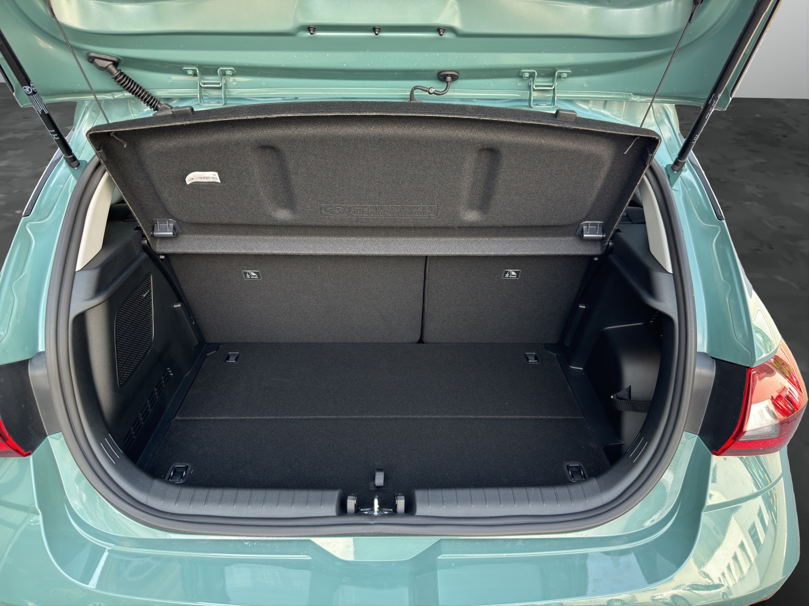 HYUNDAI i20 1.0 T-GDi Vertex-image-15
