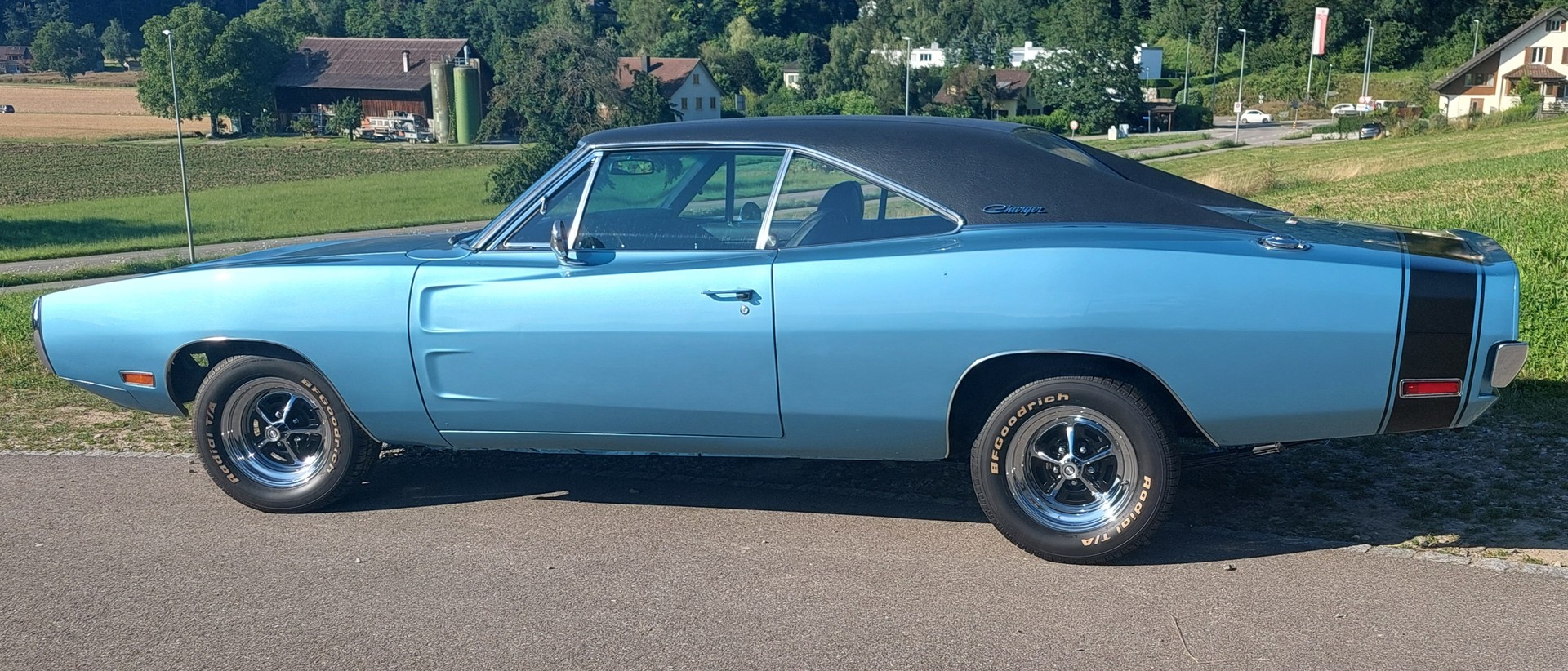 DODGE Charger 500-image-2