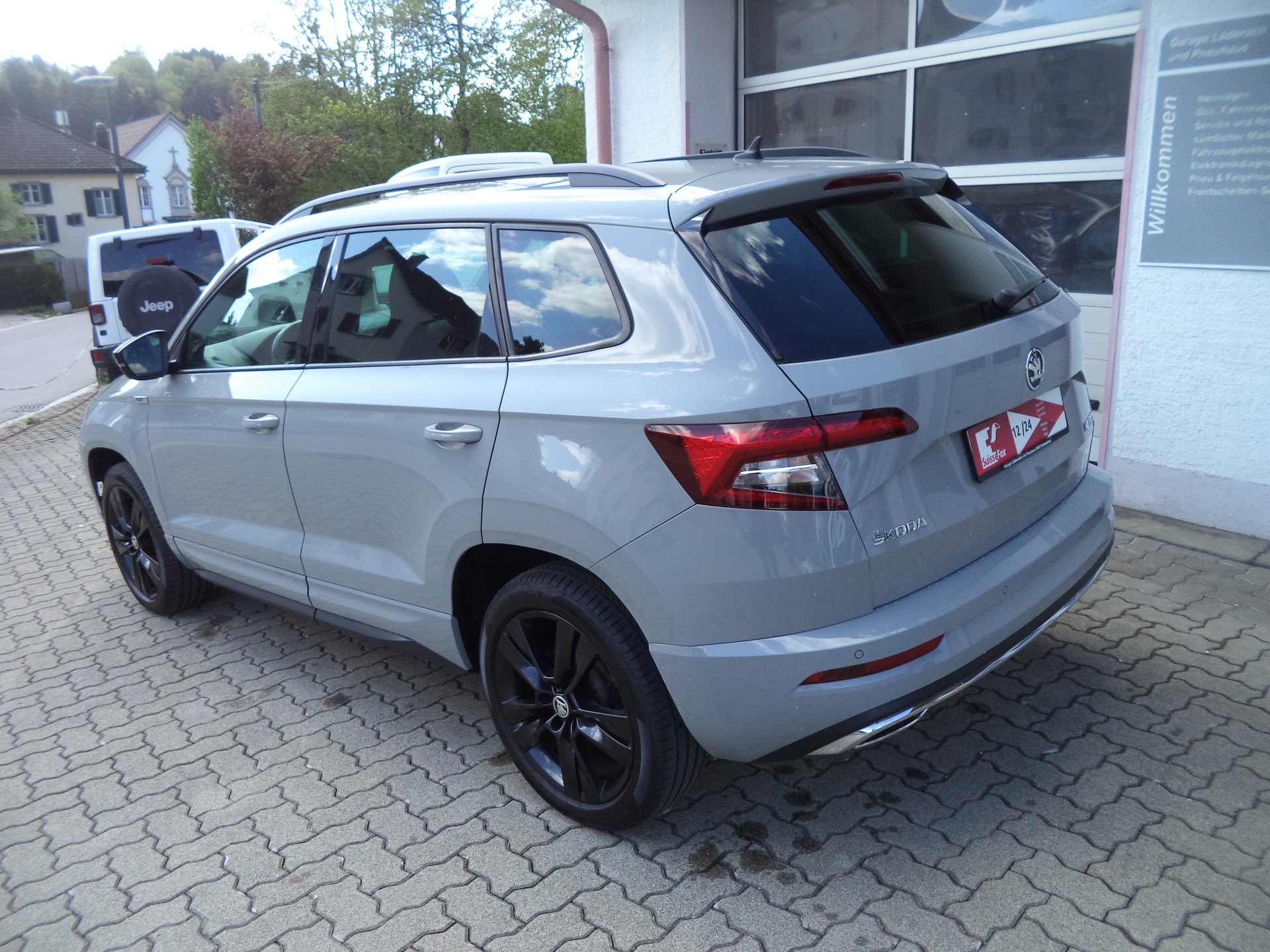 SKODA Karoq 1.5 TSI ACT SportLine DSG-image-3