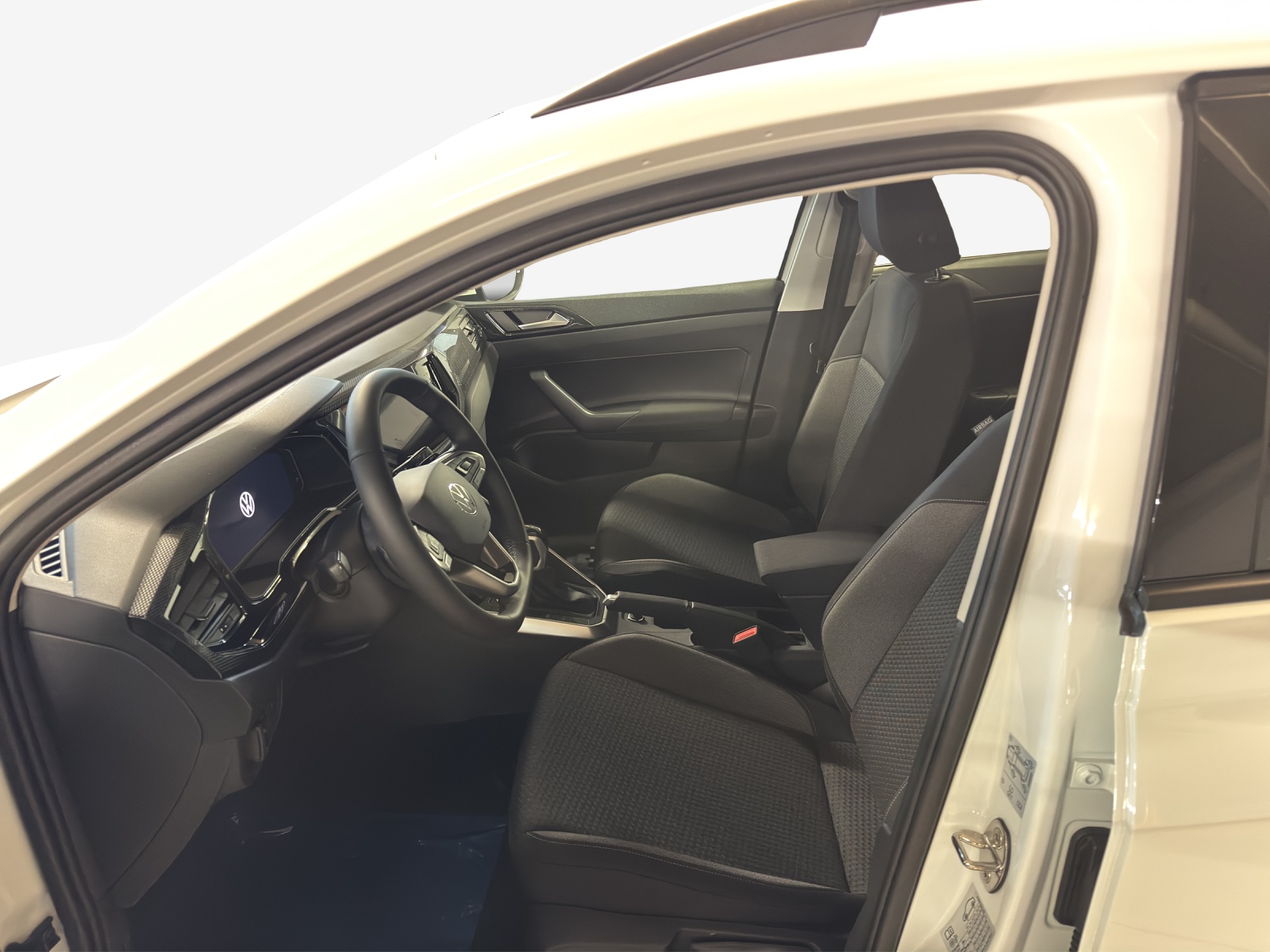 VW Taigo modello speciale United-image-7