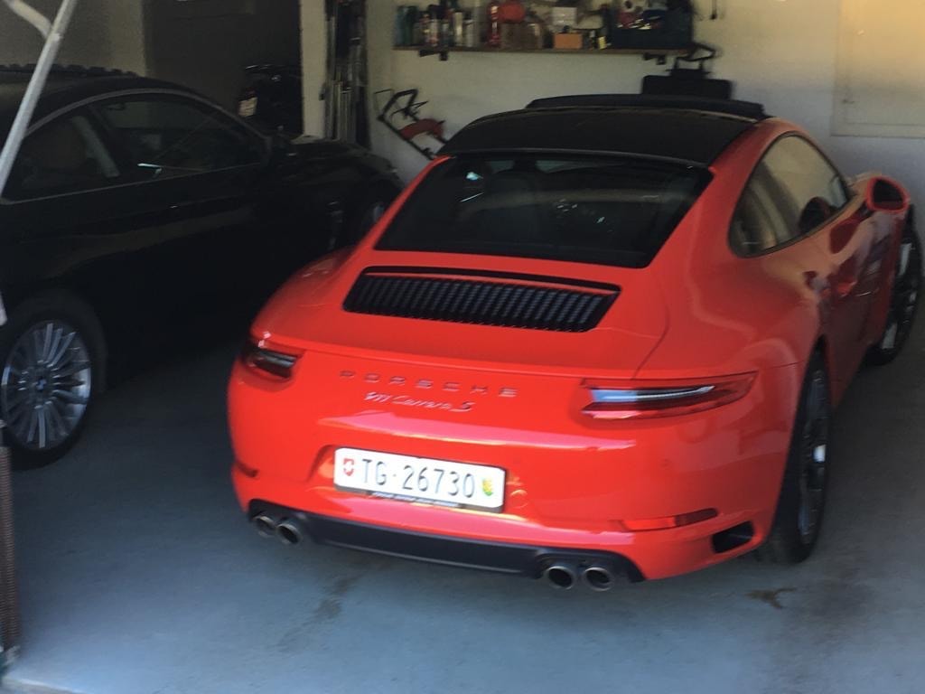 PORSCHE 911 Carrera S-image-5