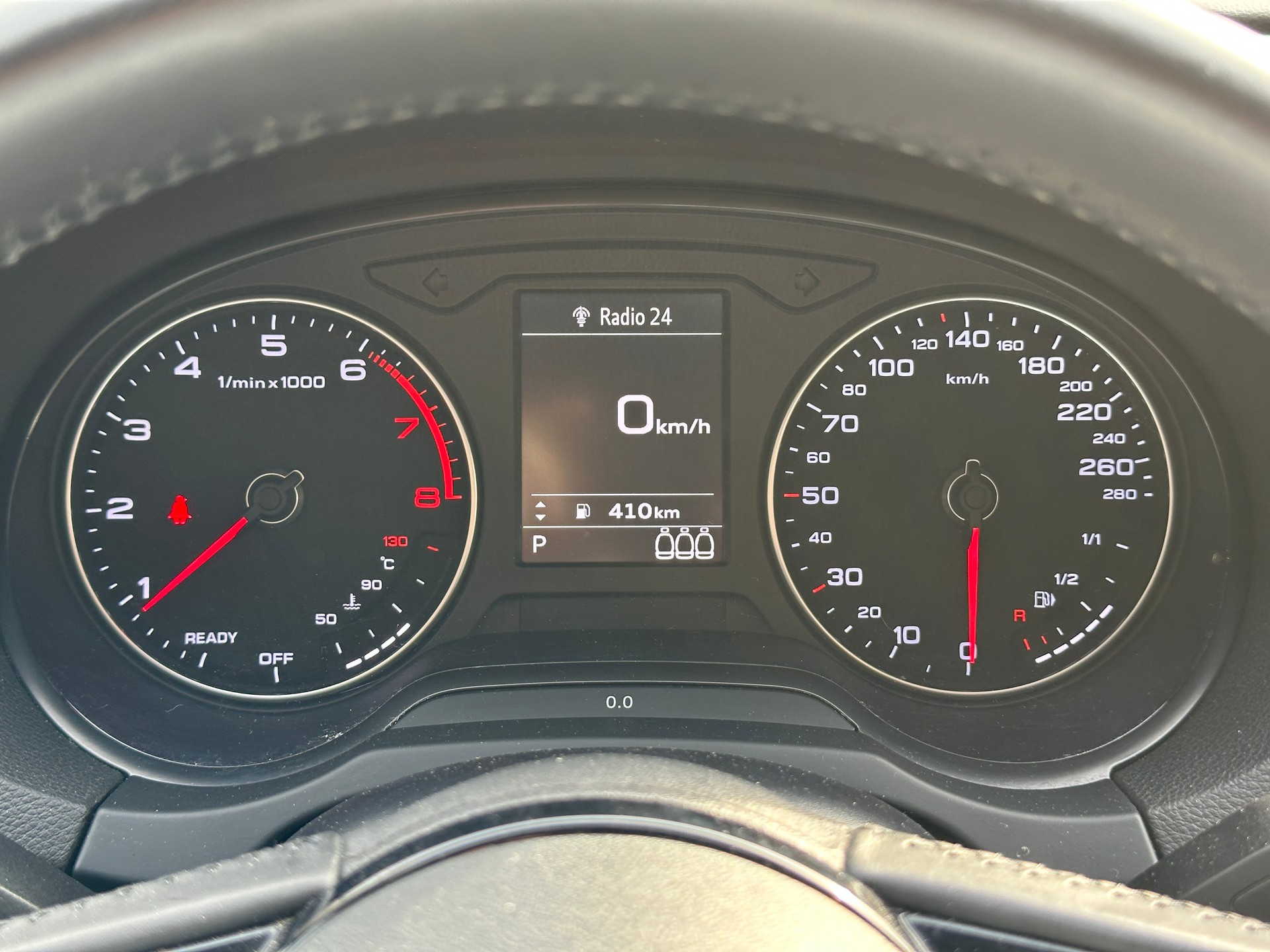 AUDI A3 Sportback 2.0 TFSI Sport quattro S-tronic *Frisch ab MFK + Service*-image-11