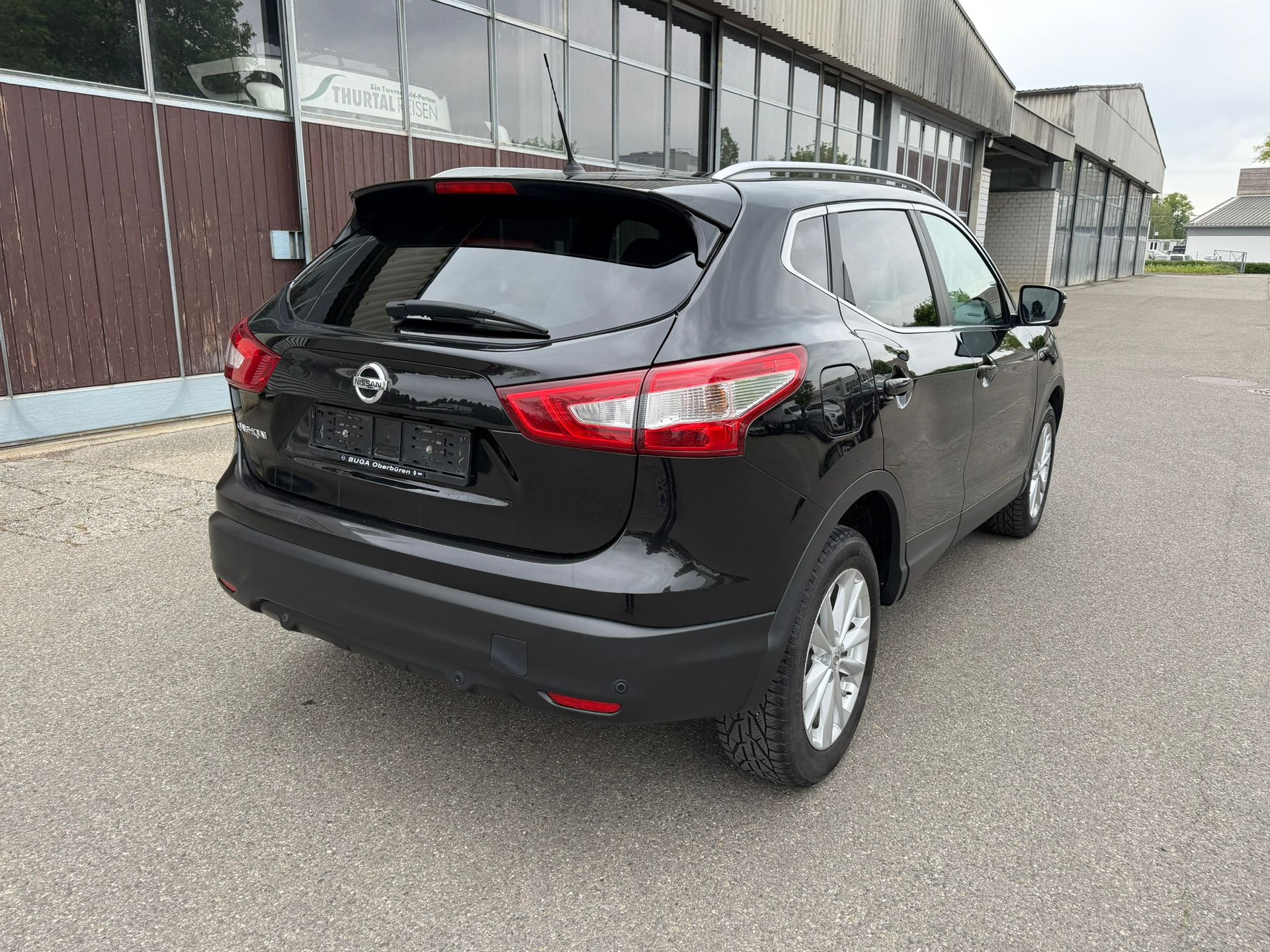 NISSAN Qashqai 1.6 dCi tekna ALL-MODE 4x4-image-3