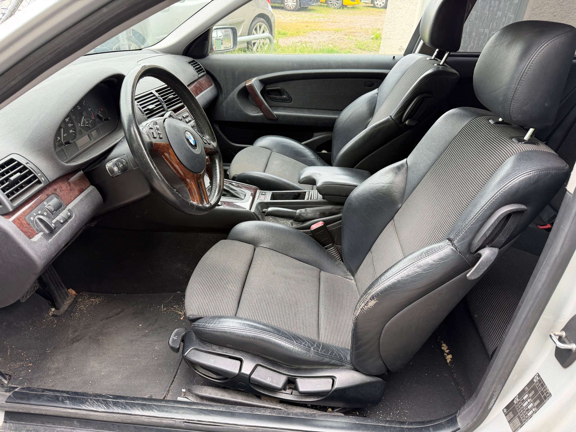 BMW 318 ti Compact-image-7