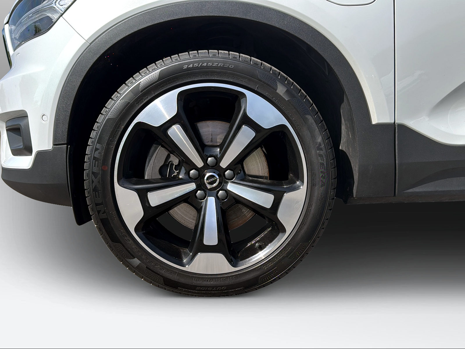 VOLVO XC40 1.5 T5 TE Inscription-image-8